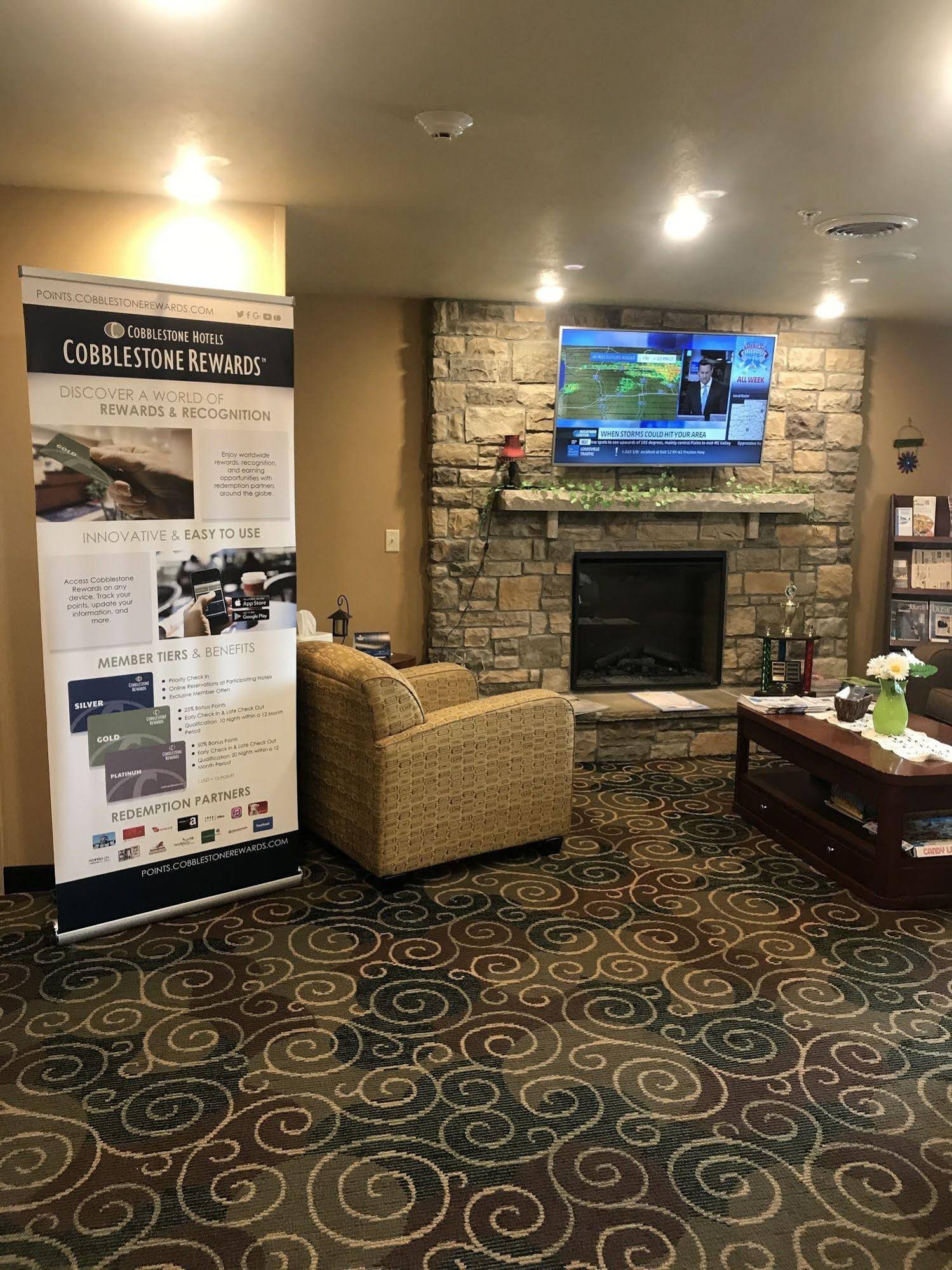 Cobblestone Hotel & Suites - Charlestown