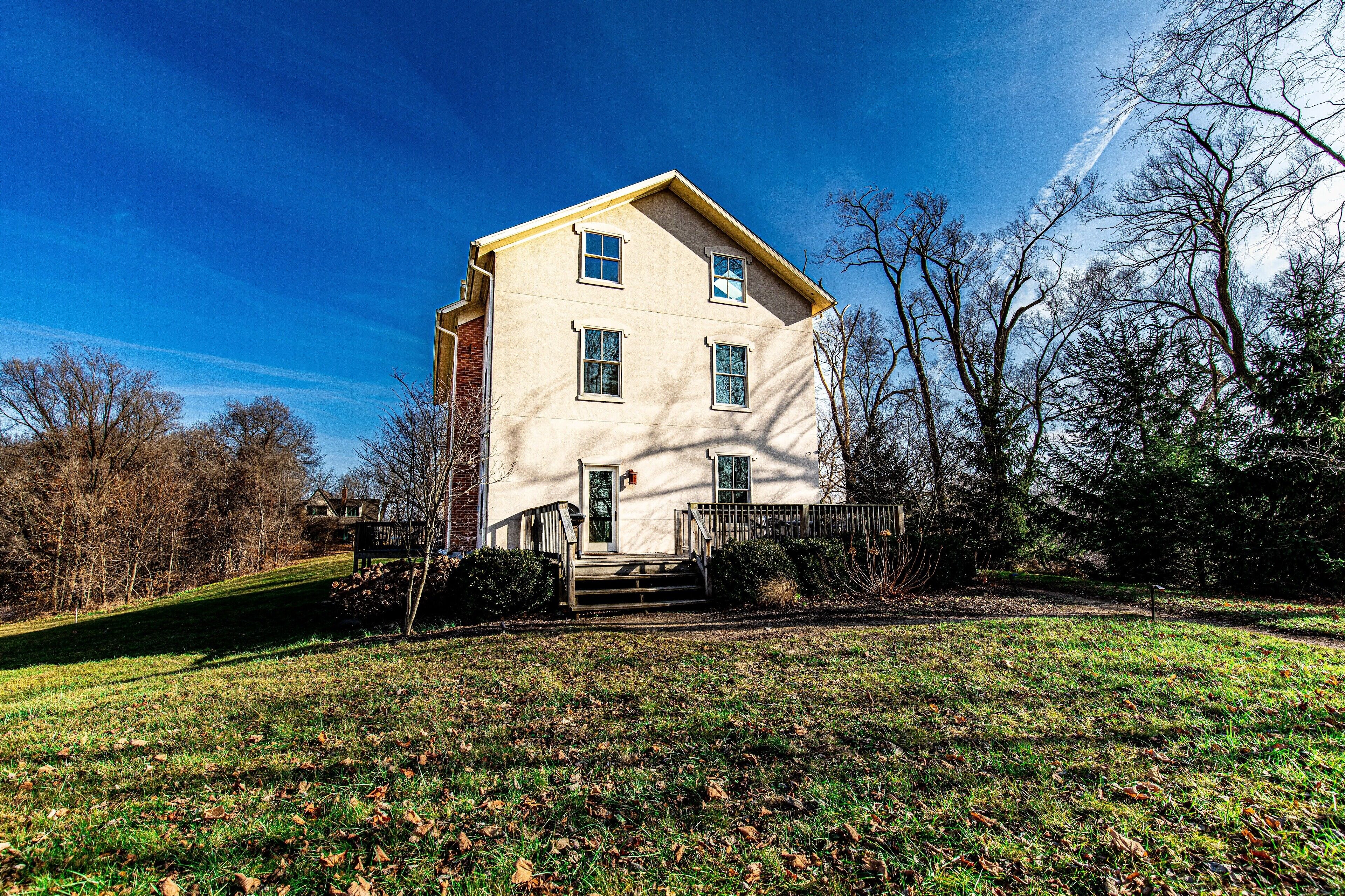 Furness Mansion
