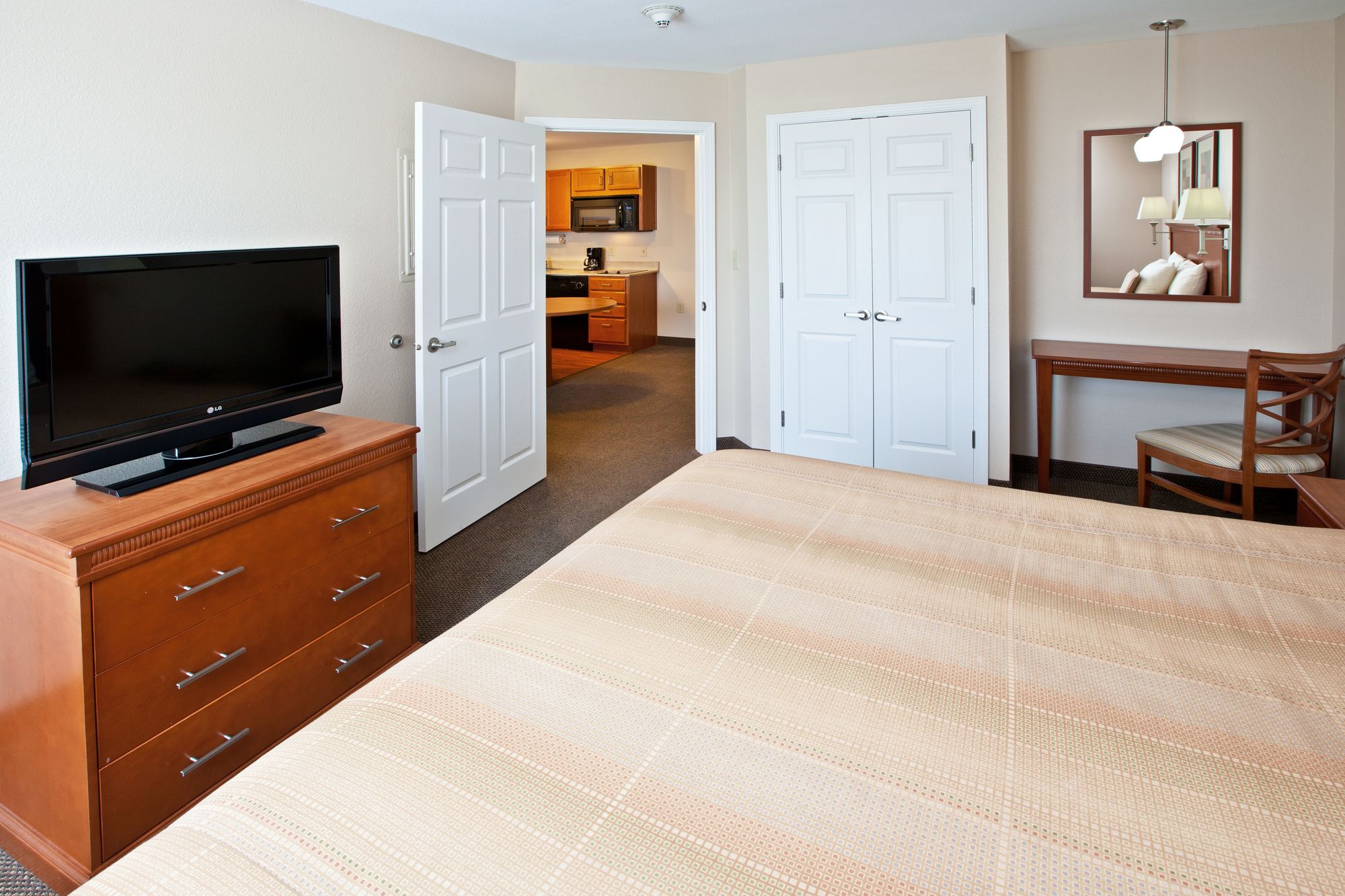 Candlewood Suites Louisville North