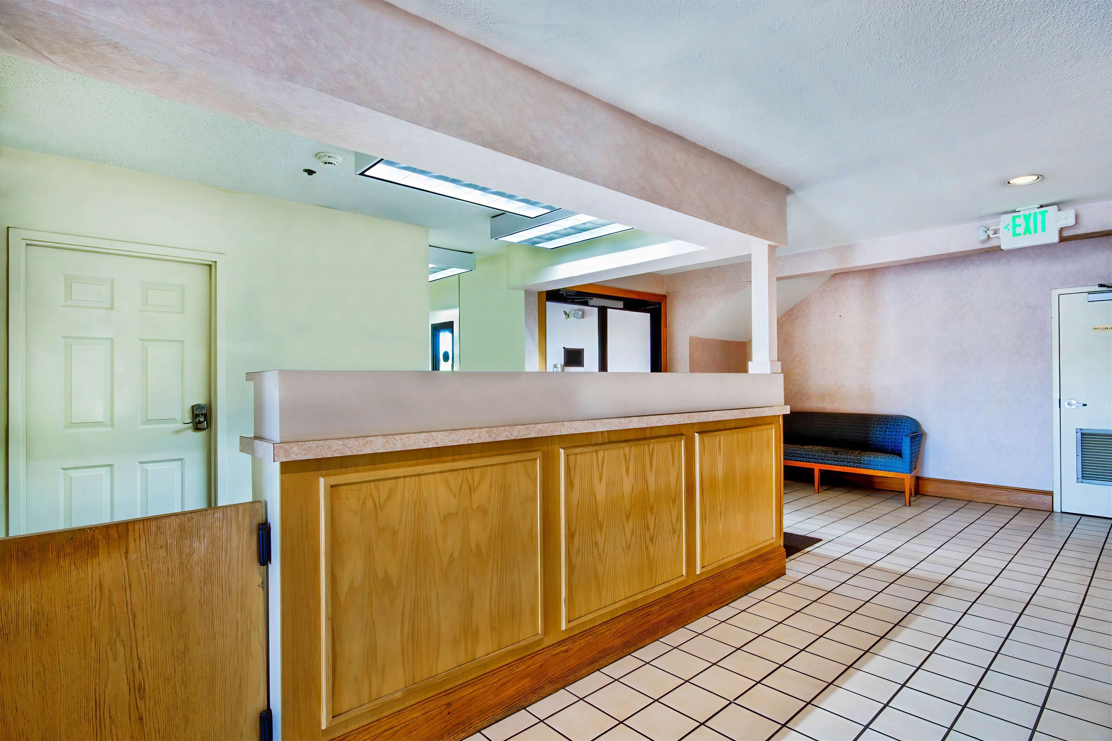 Motel 6 Jeffersonville