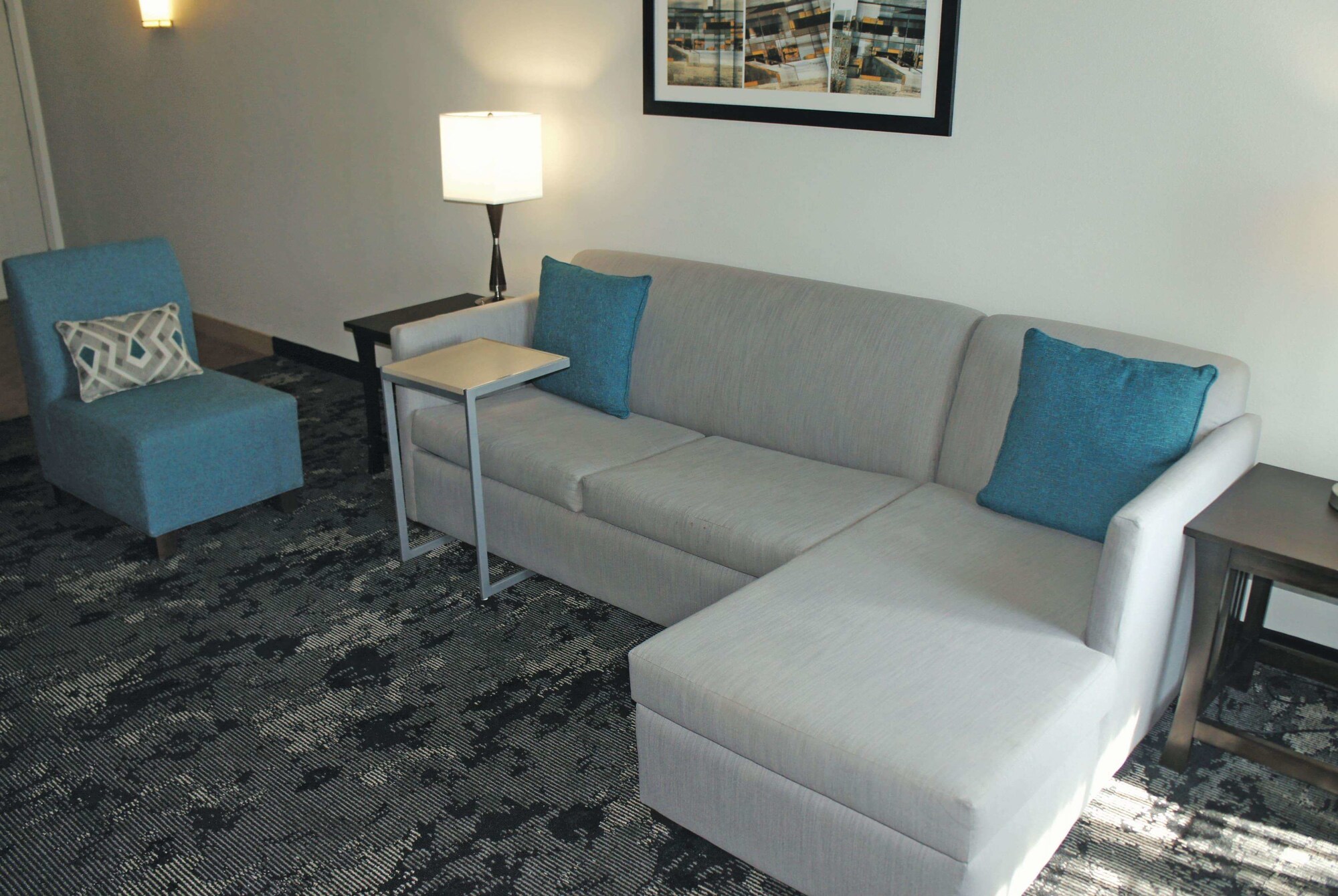 La Quinta Inn & Suites by Wyndham Columbus - Edinburgh