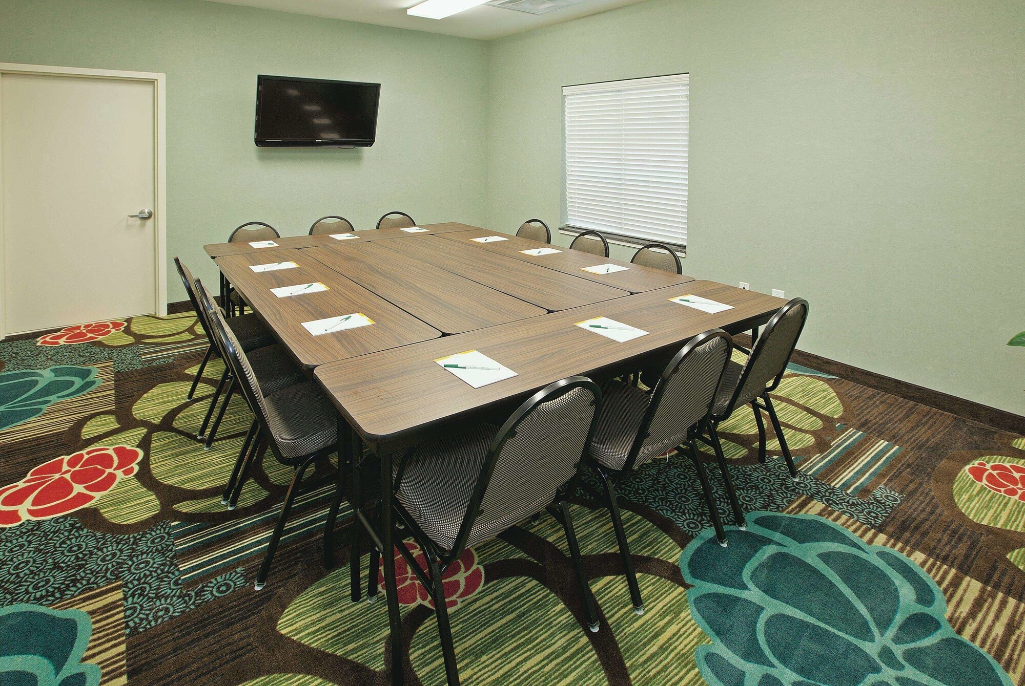 La Quinta Inn & Suites by Wyndham Columbus - Edinburgh