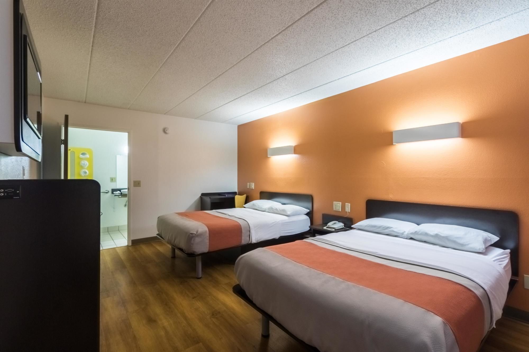 Motel 6 Crawfordsville