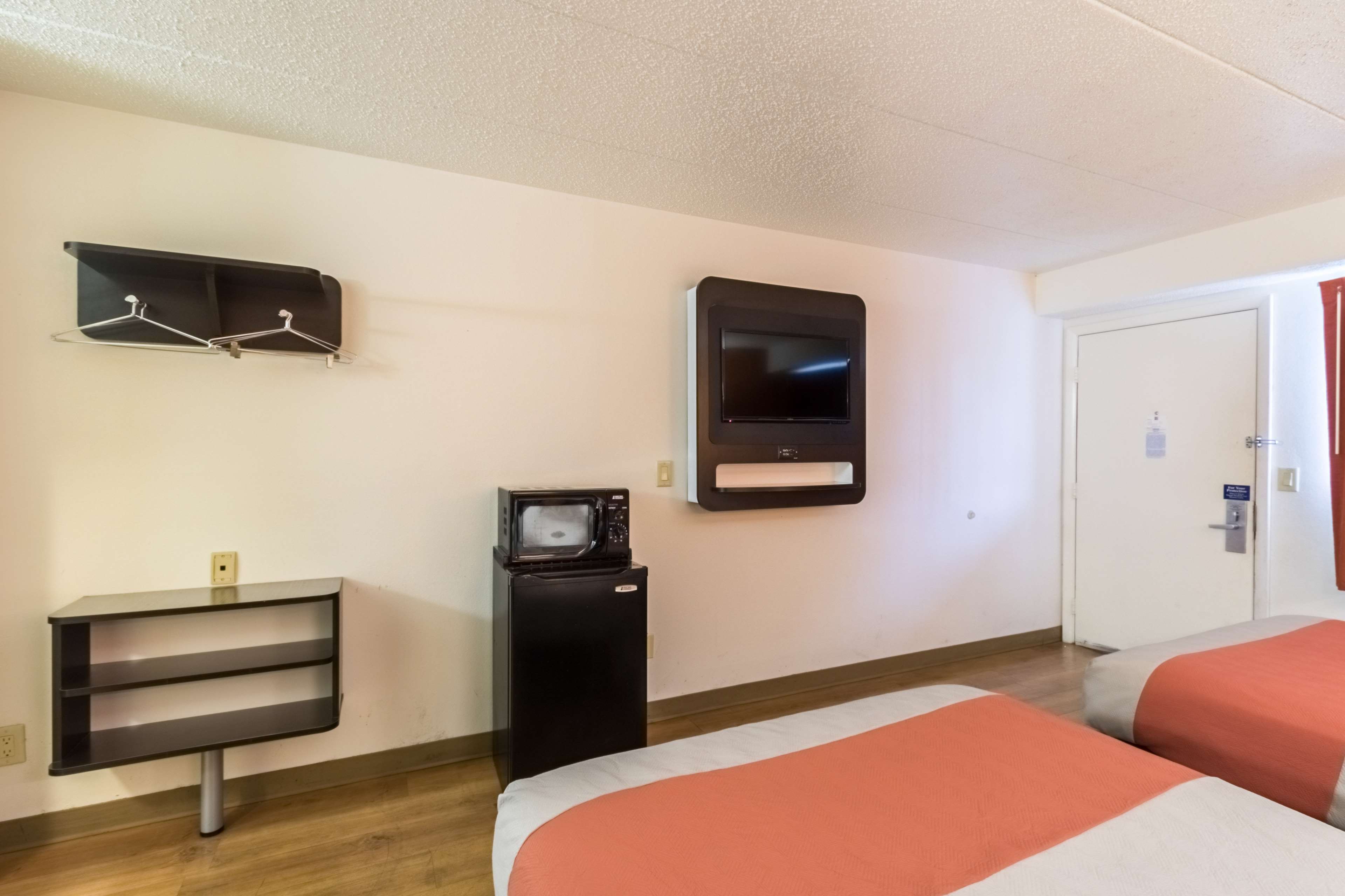Motel 6 Crawfordsville