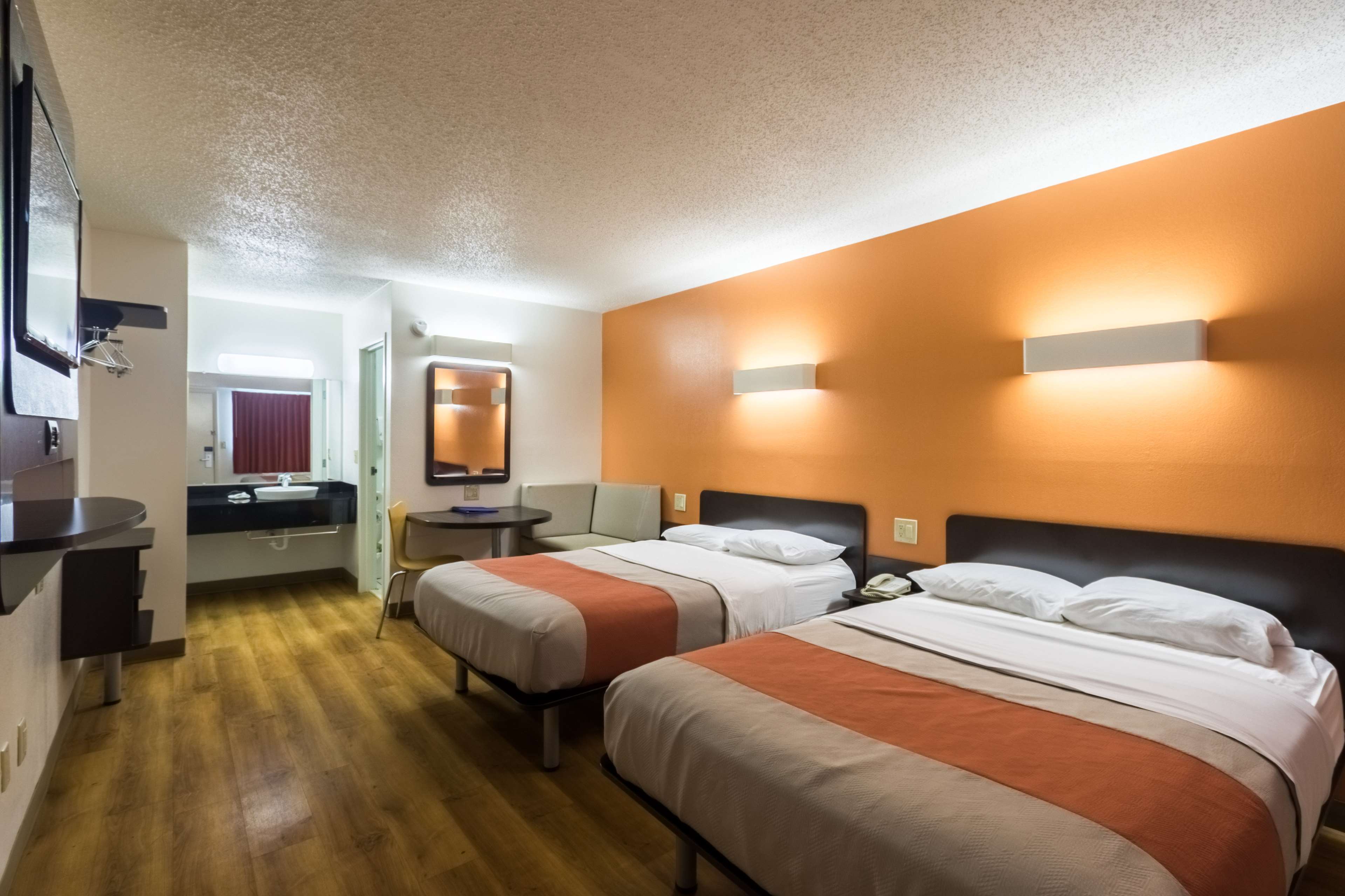 Motel 6 Crawfordsville