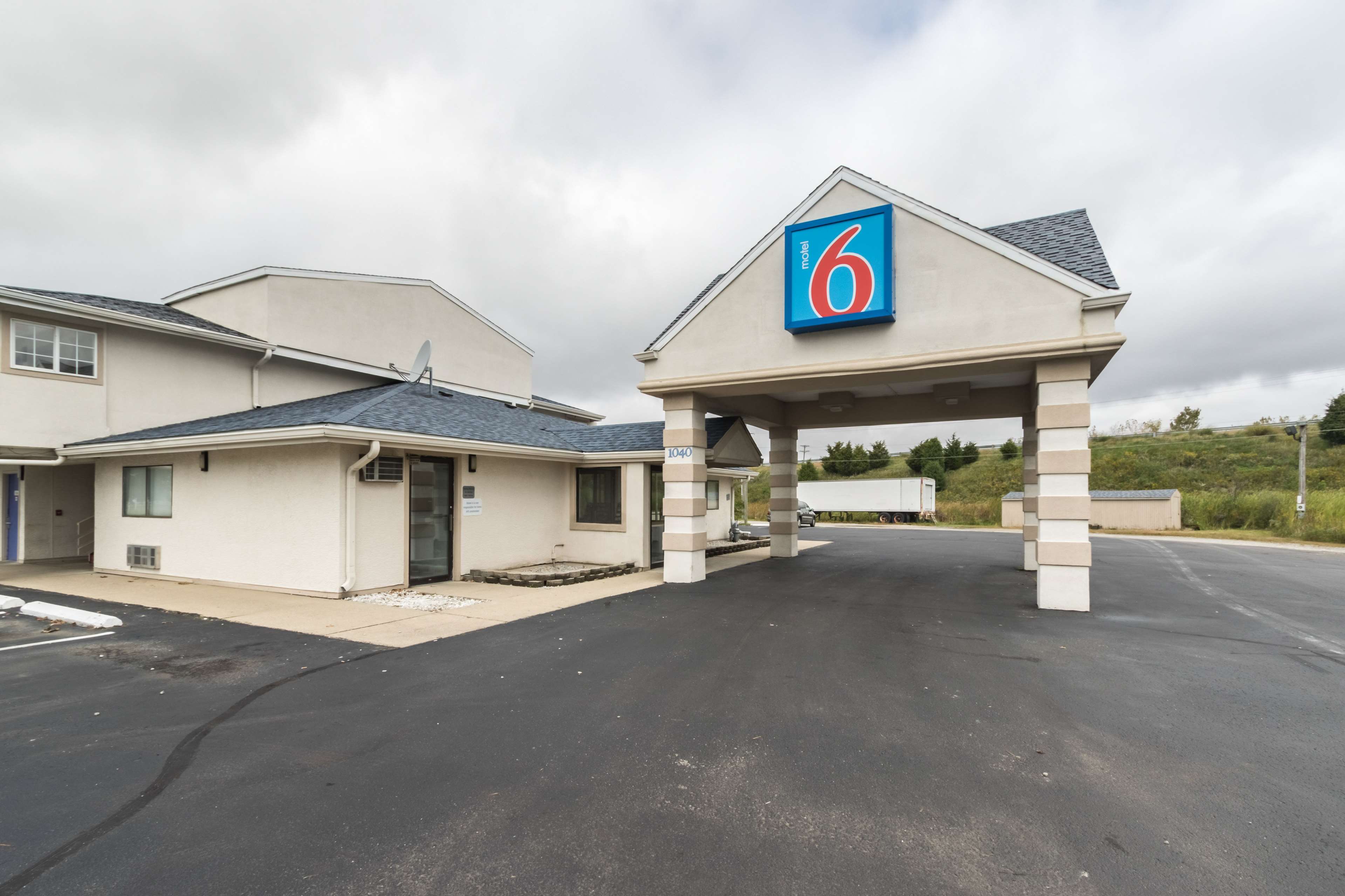 Motel 6 Crawfordsville