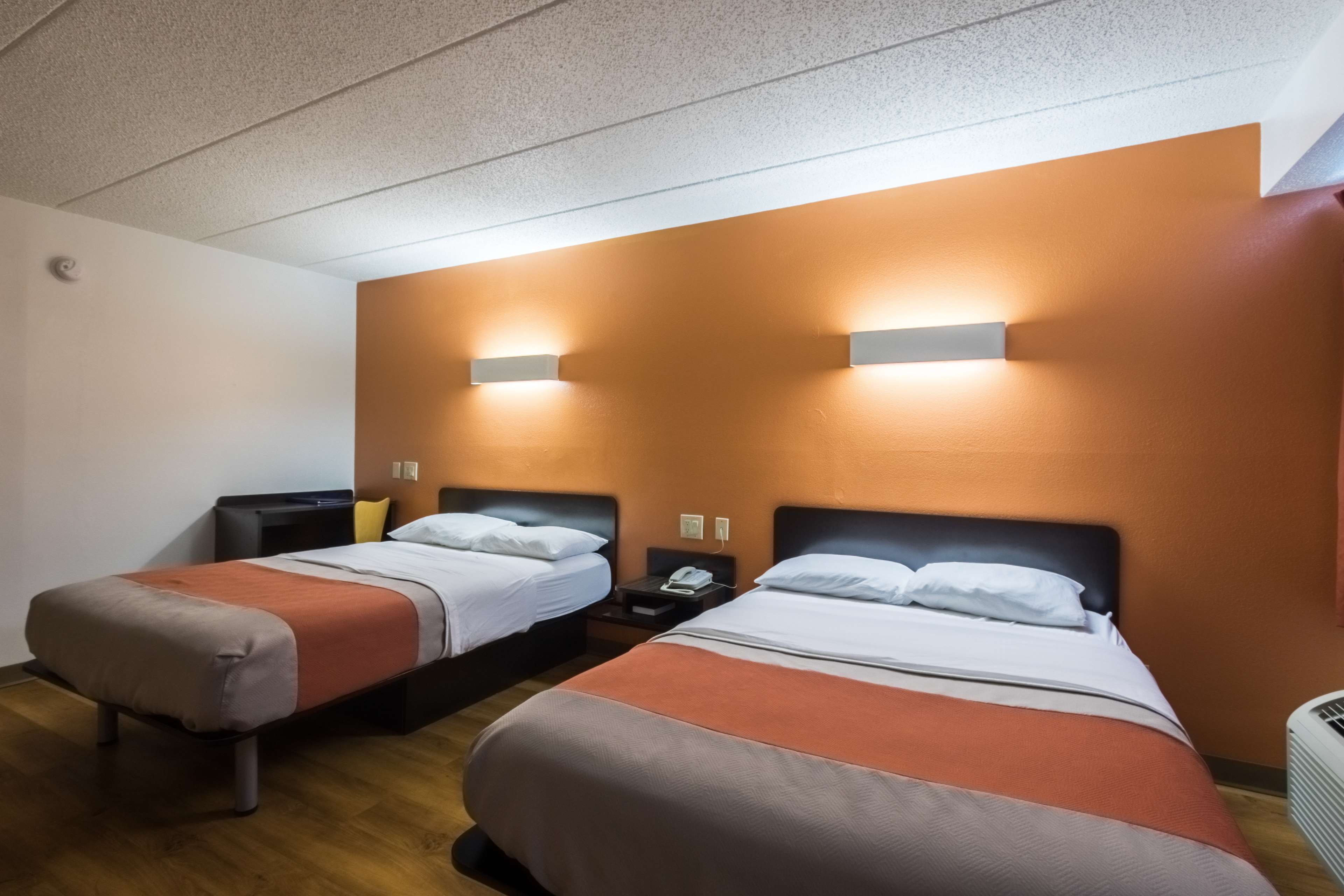 Motel 6 Crawfordsville