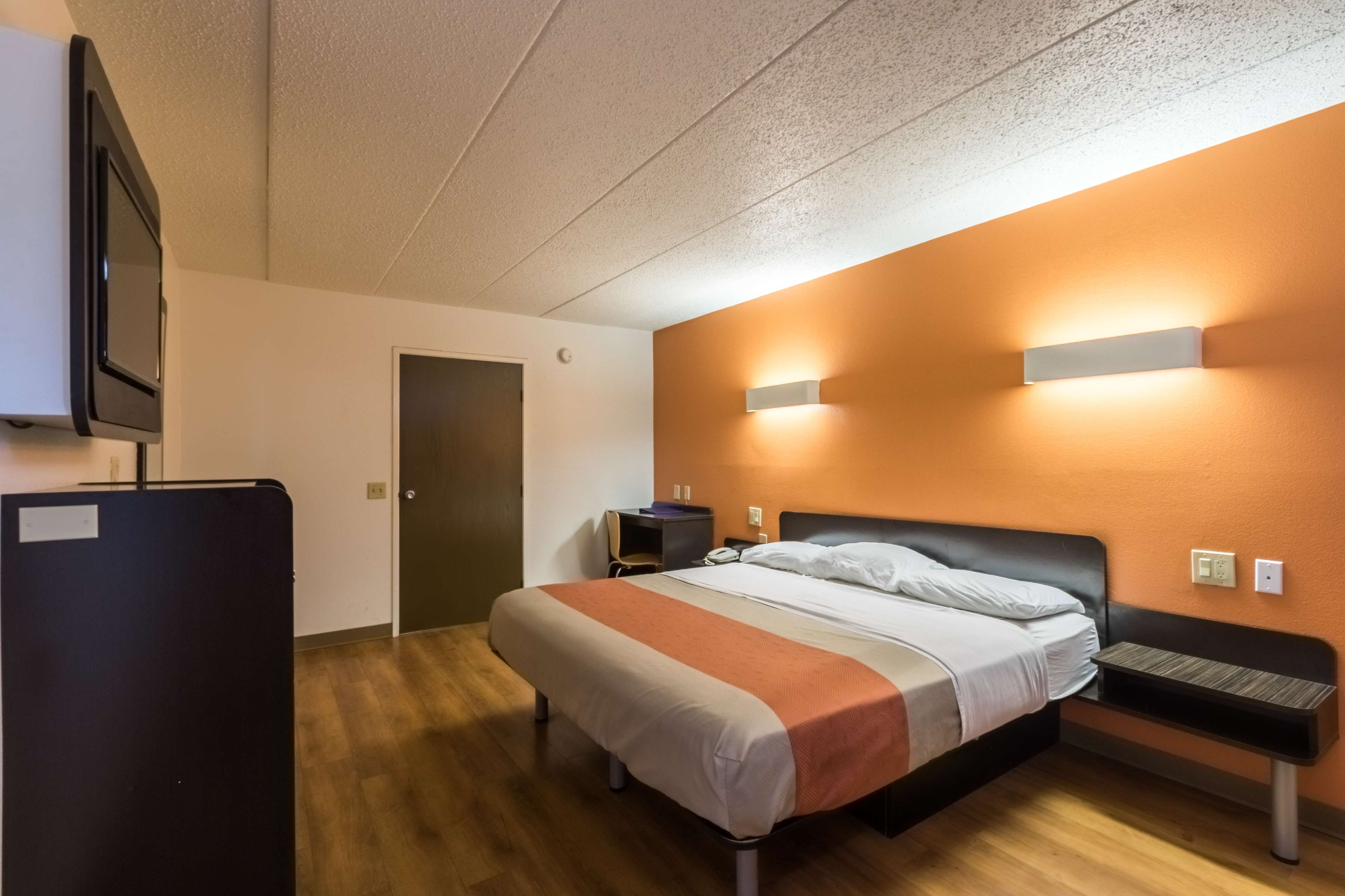 Motel 6 Crawfordsville