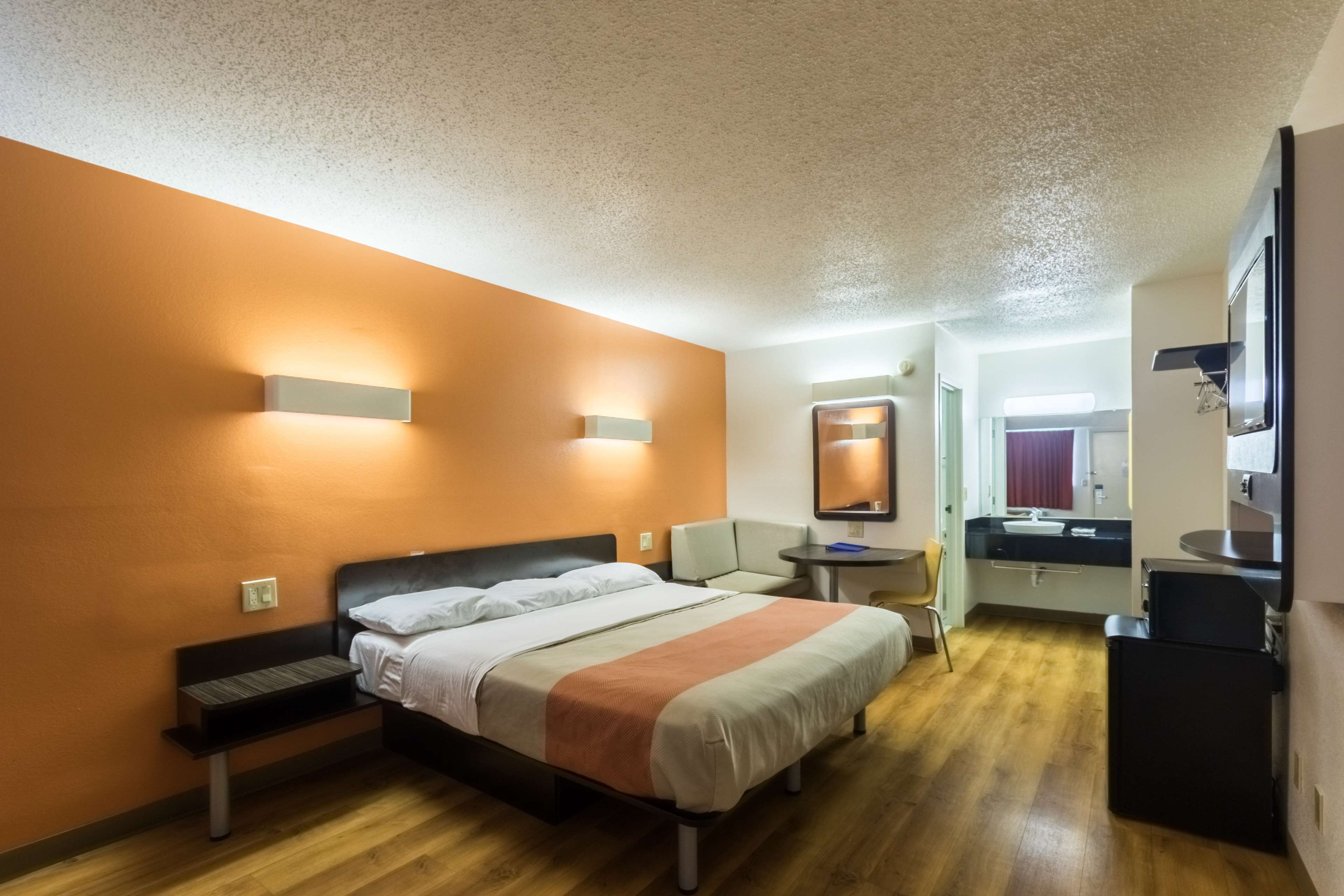 Motel 6 Crawfordsville