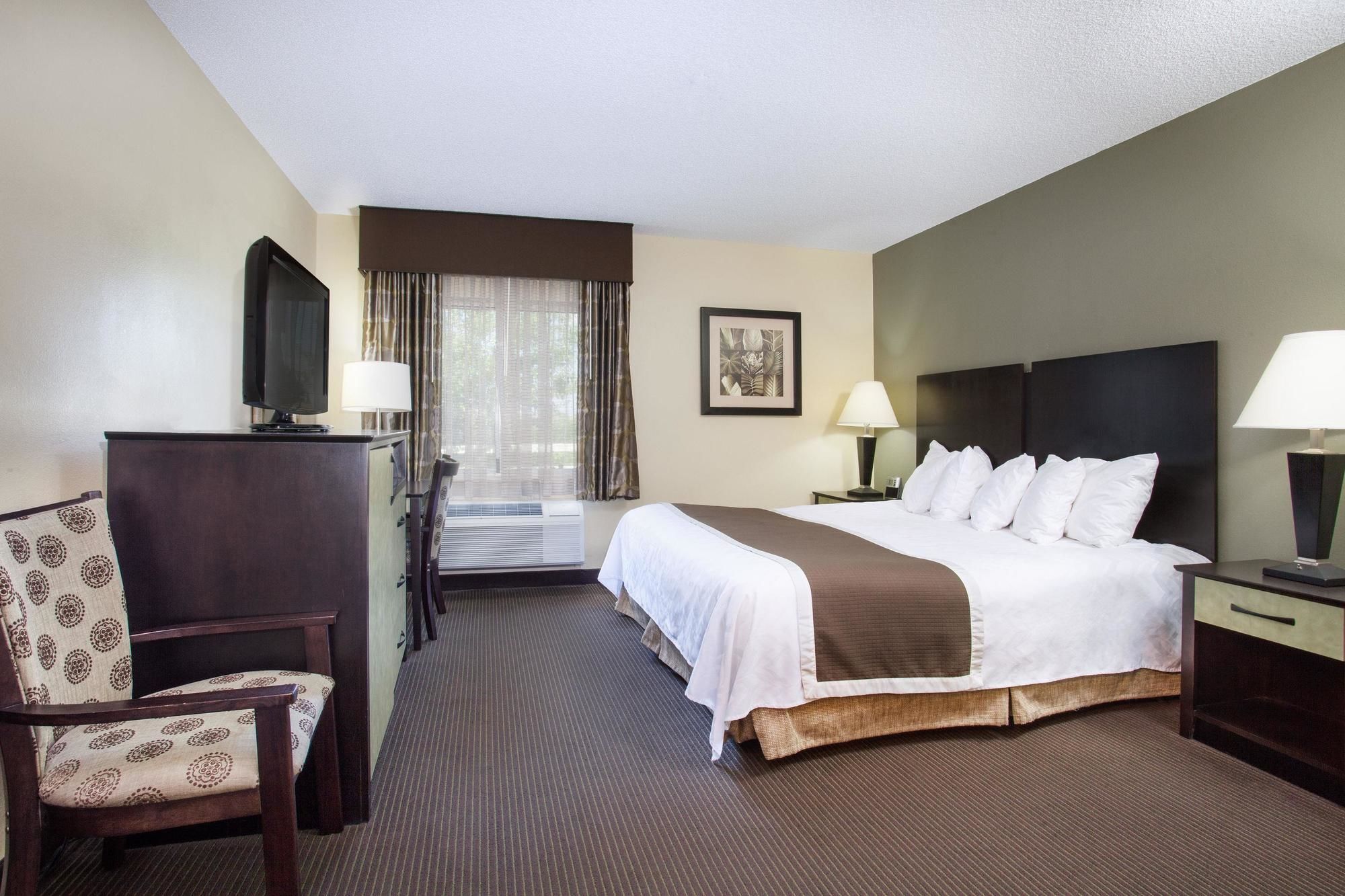 Baymont by Wyndham Dale