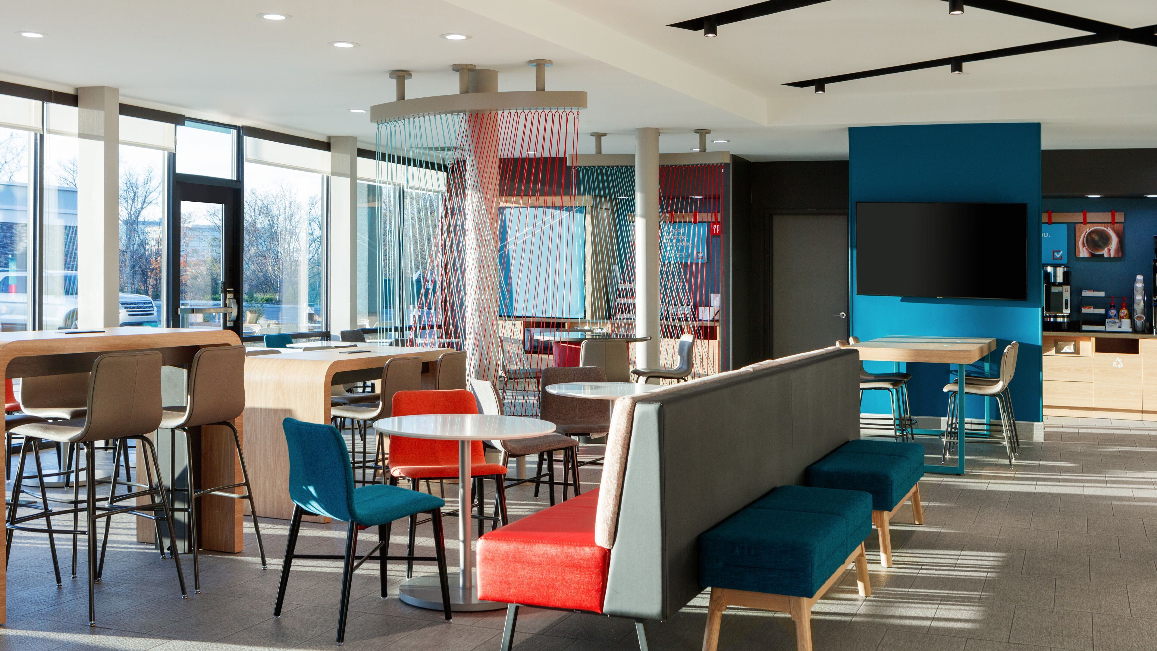 Avid Hotel Elkhart North