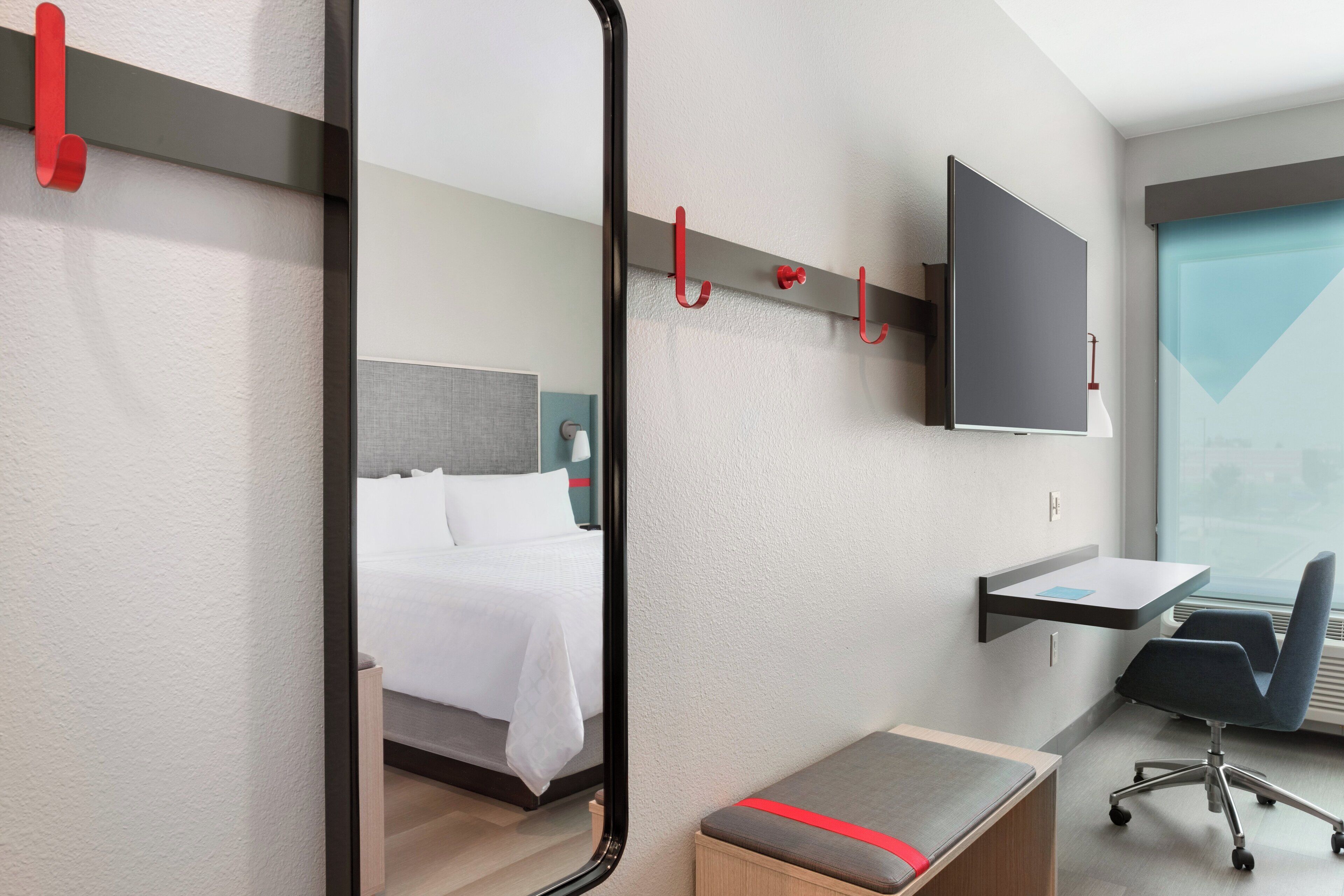 Avid Hotel Elkhart North