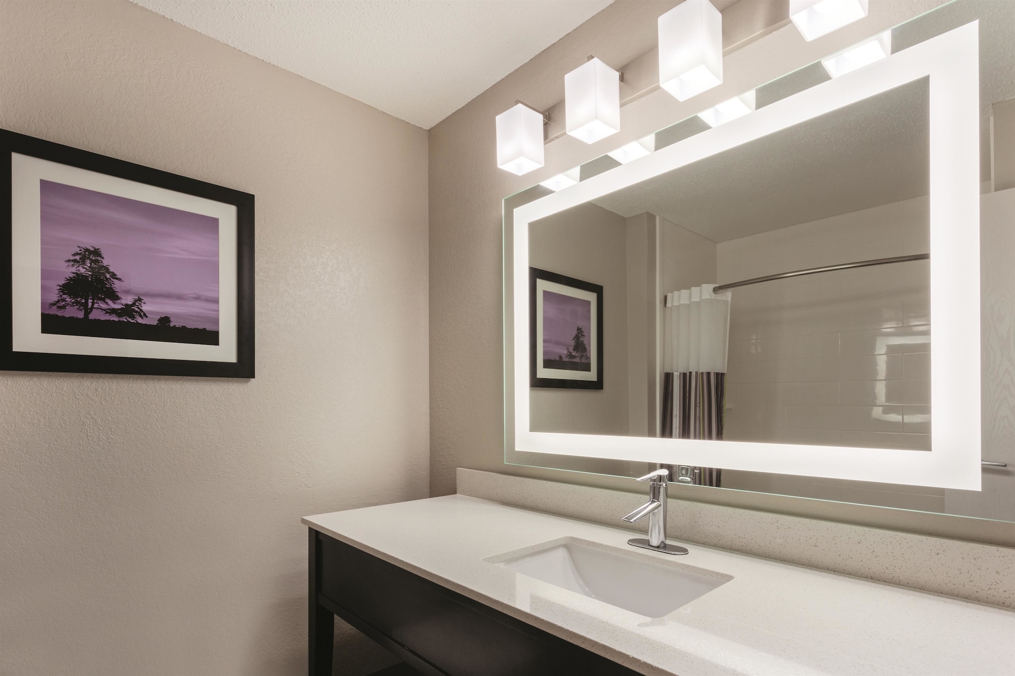 La Quinta Inn & Suites by Wyndham Elkhart