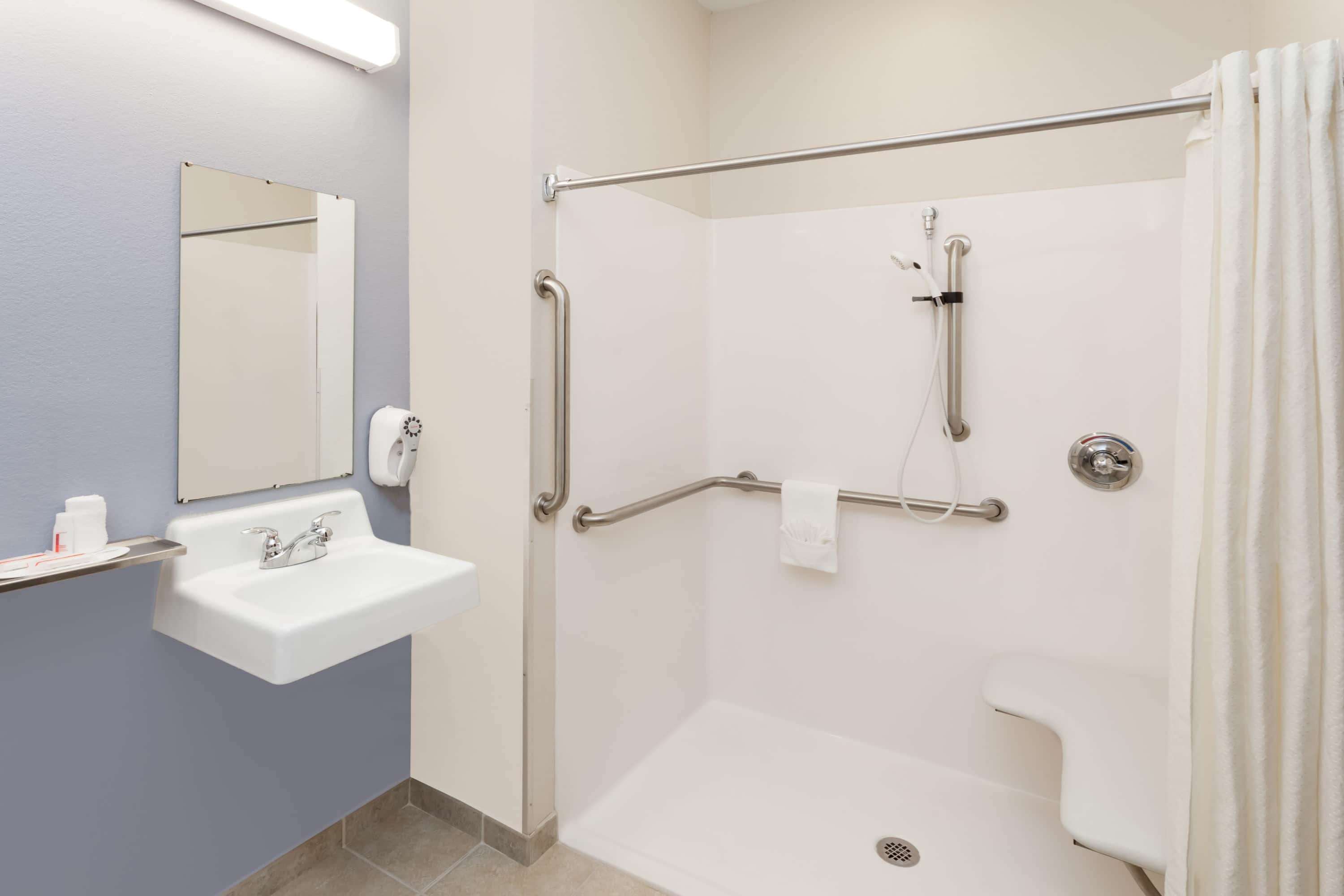 Microtel Inn & Suites by Wyndham Elkhart