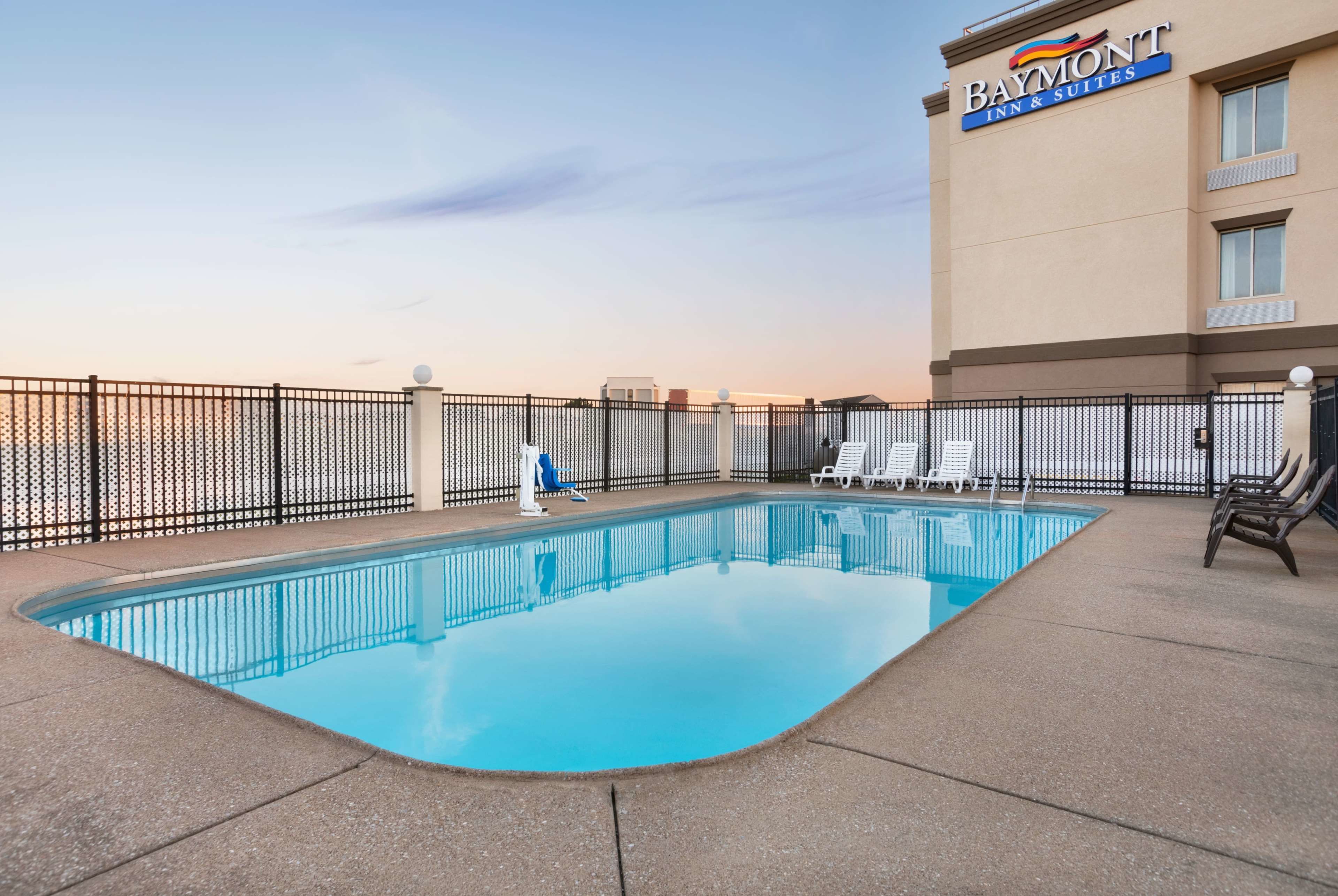 The Spark By Hilton Evansville East