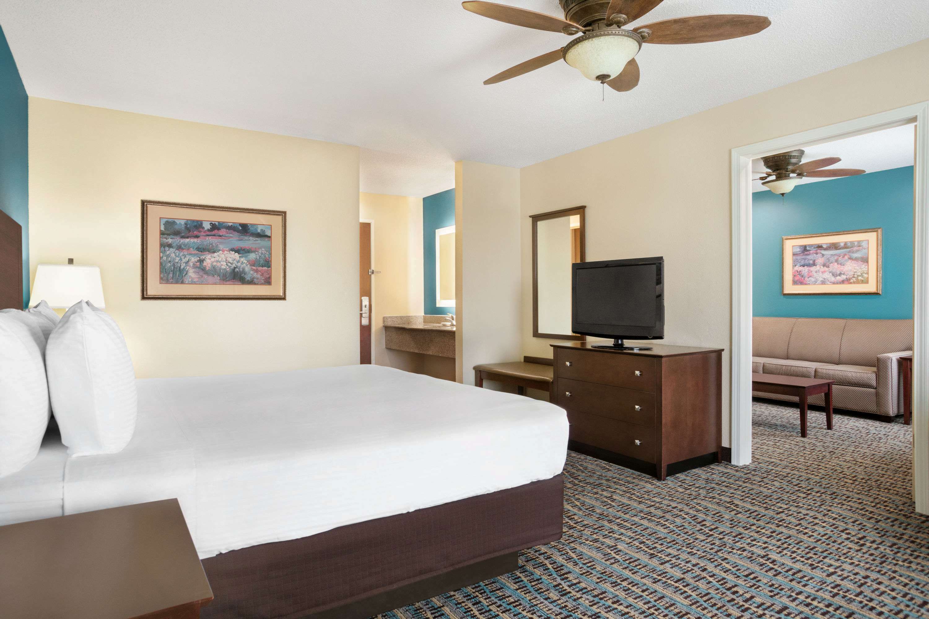 The Spark By Hilton Evansville East