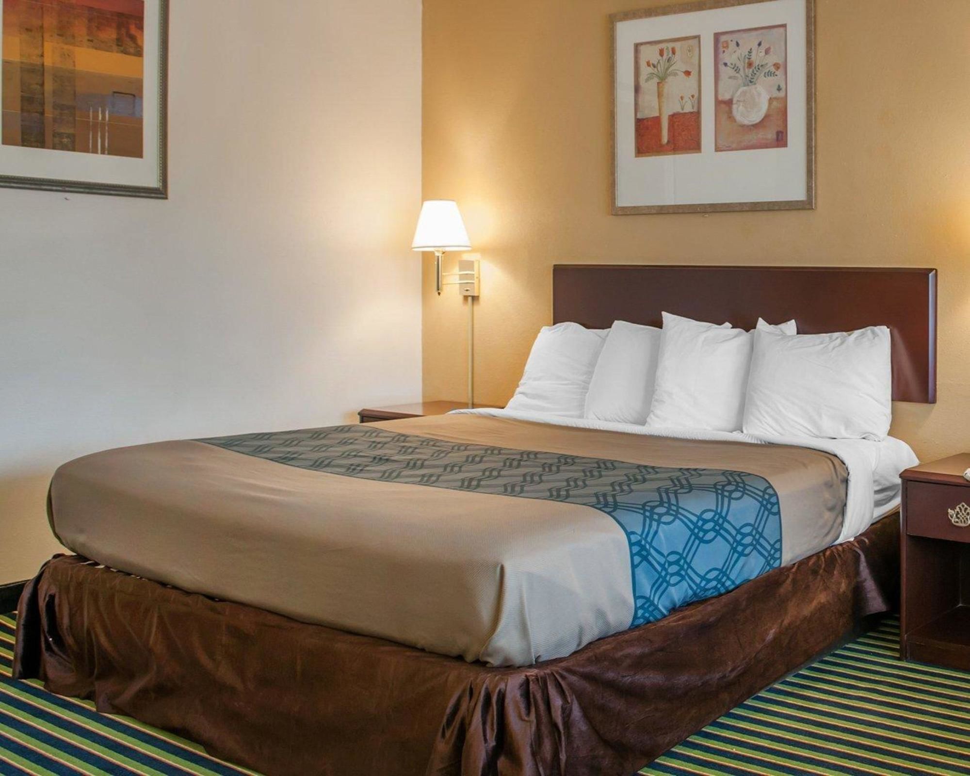 Econo Lodge Evansville