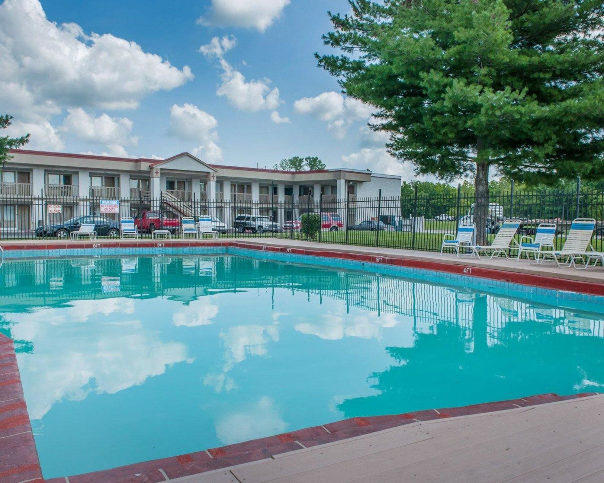 Econo Lodge Evansville