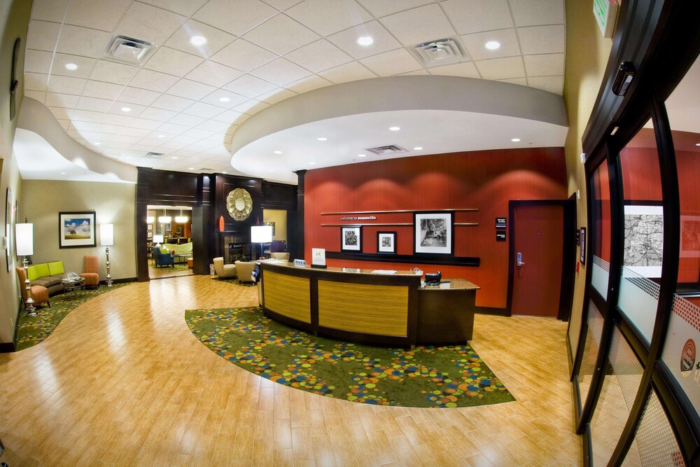 Hampton Inn Evansville/Airport