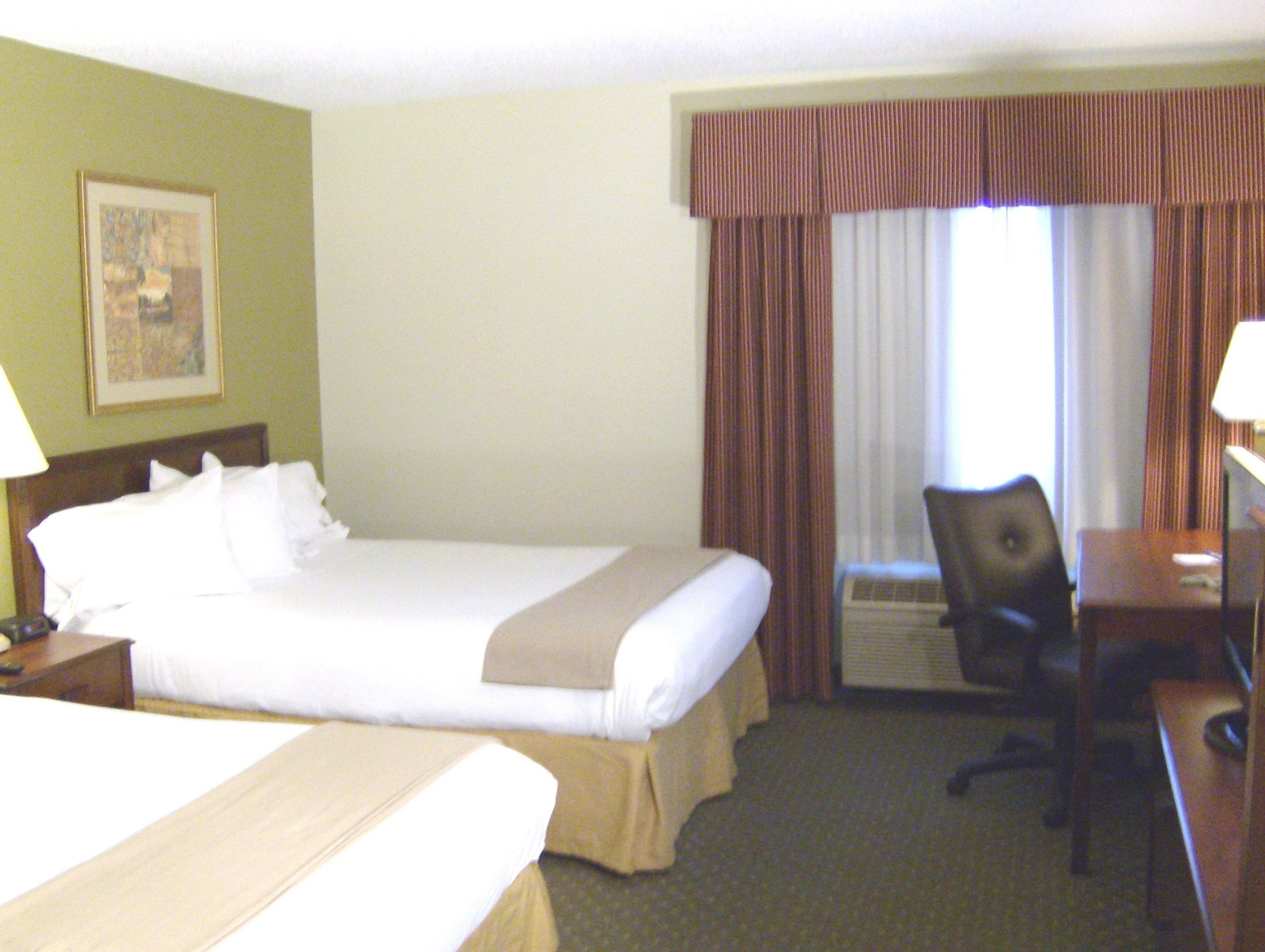 Holiday Inn Express Evansville - West