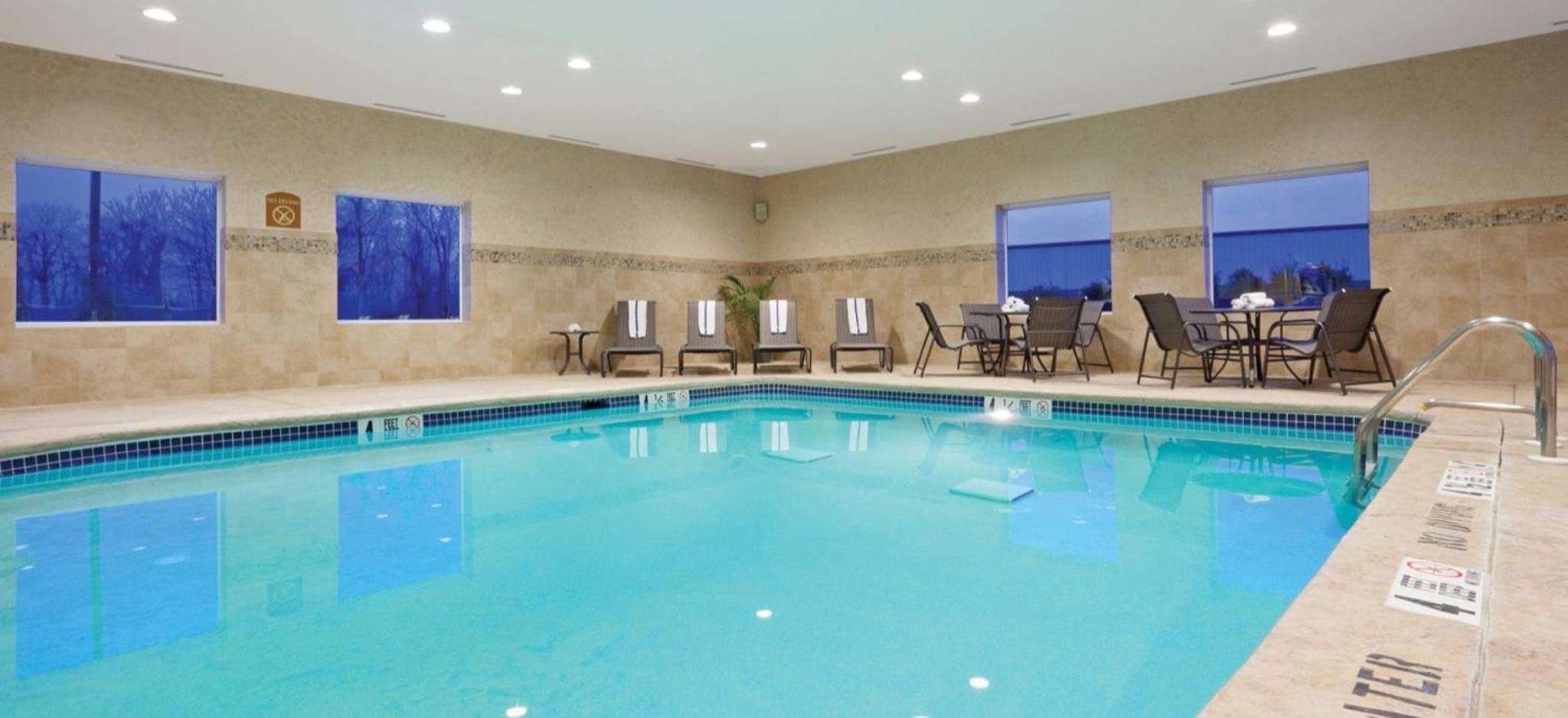 Holiday Inn Express Evansville - West