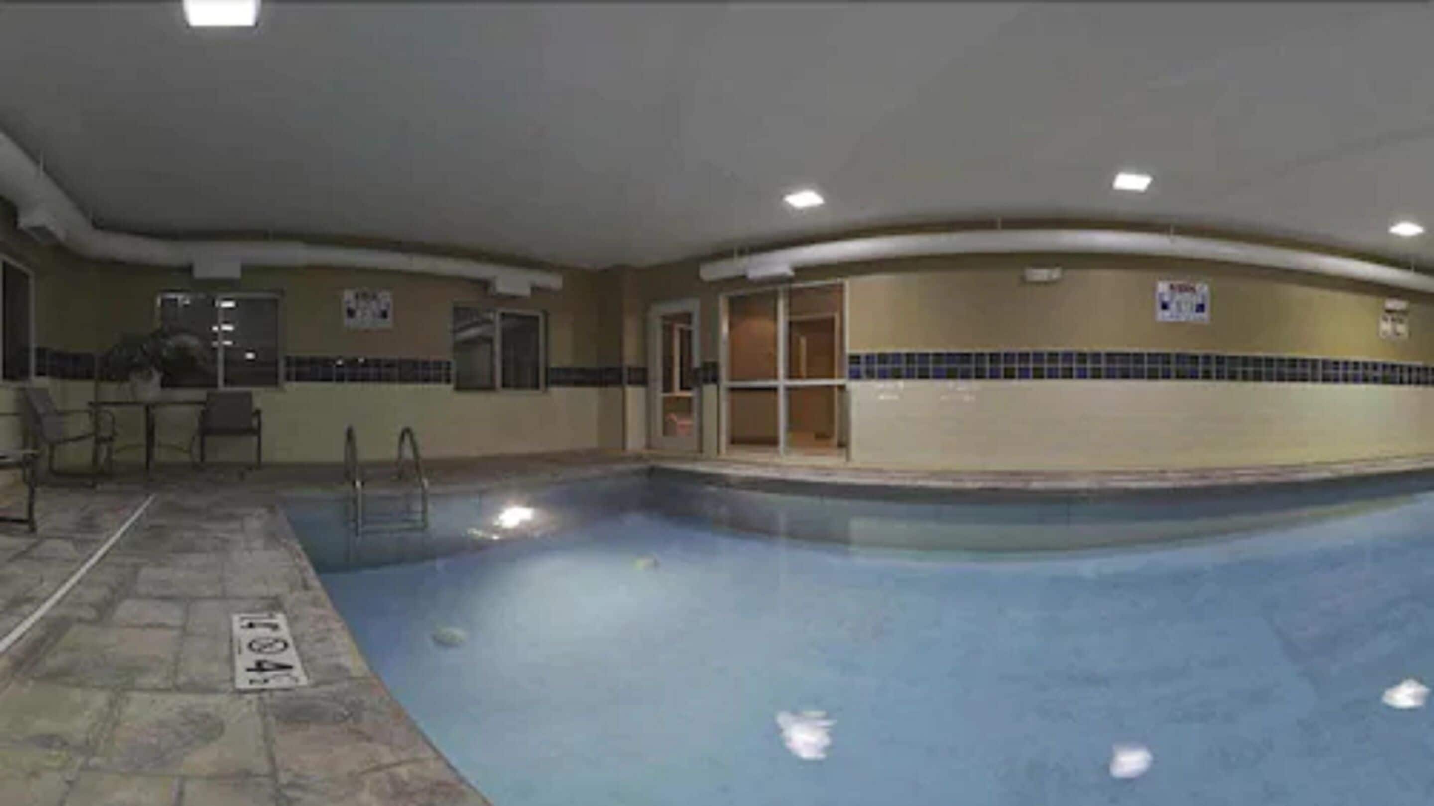 Holiday Inn Express Evansville - West