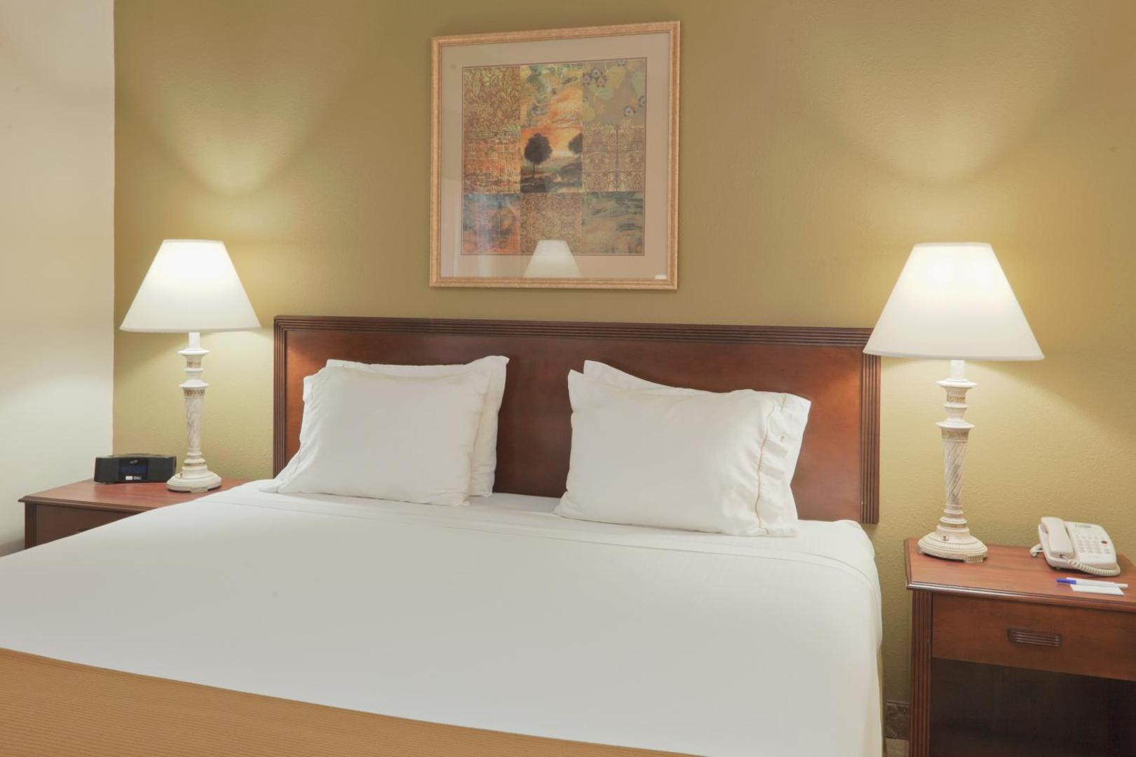 Holiday Inn Express Evansville - West