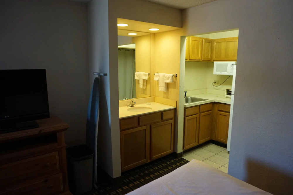 One Life Studio & Suites