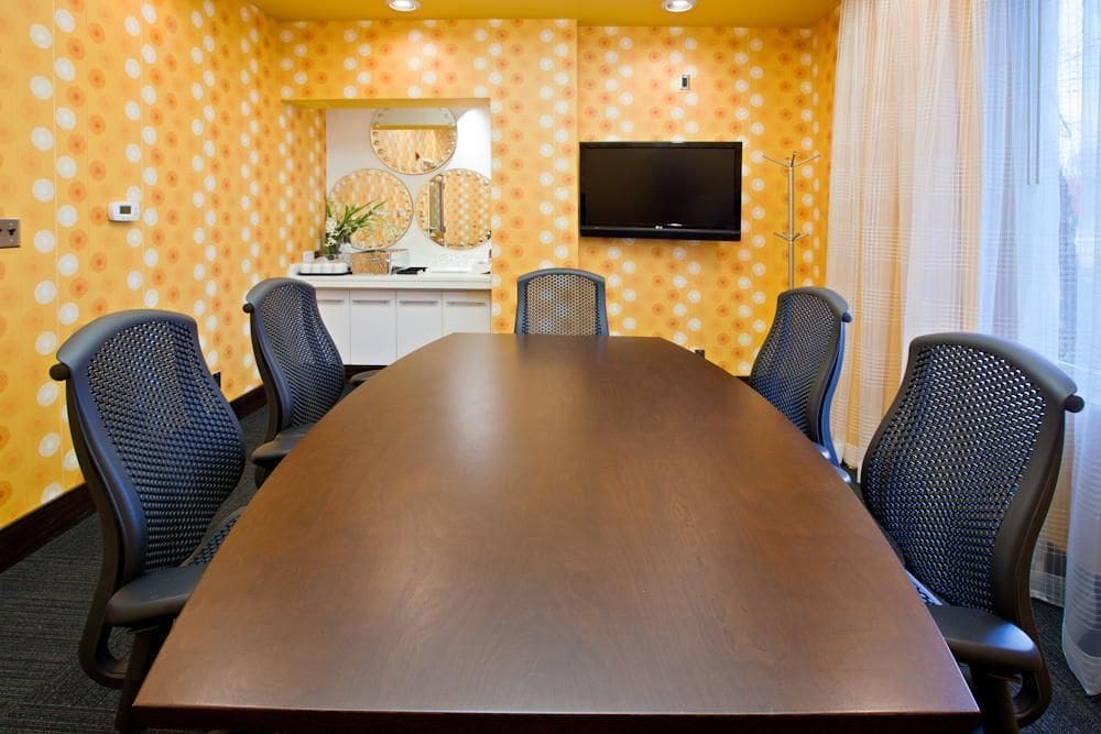 Holiday Inn Express Indianapolis - Fishers