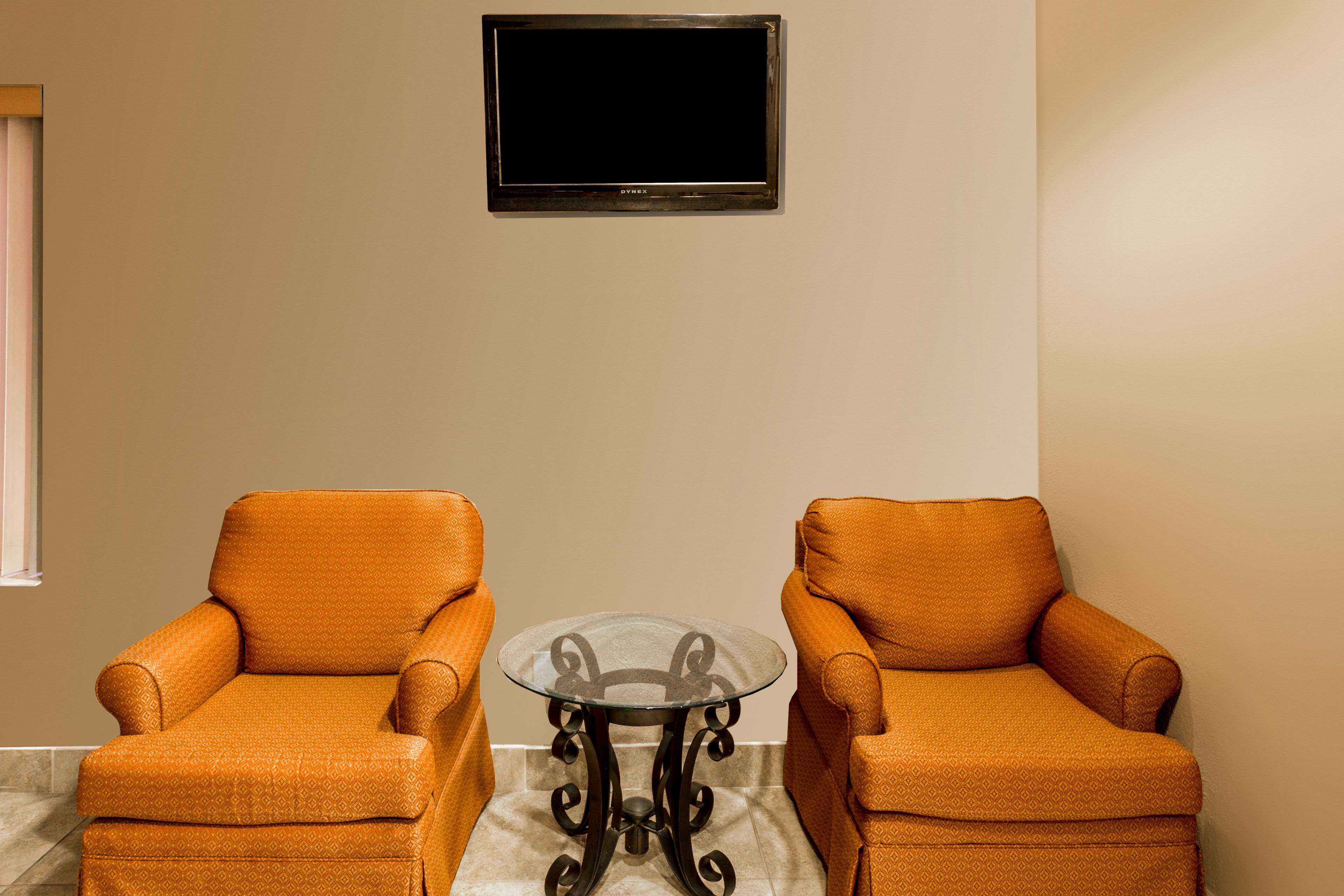 Super 8 by Wyndham Frankfort IN