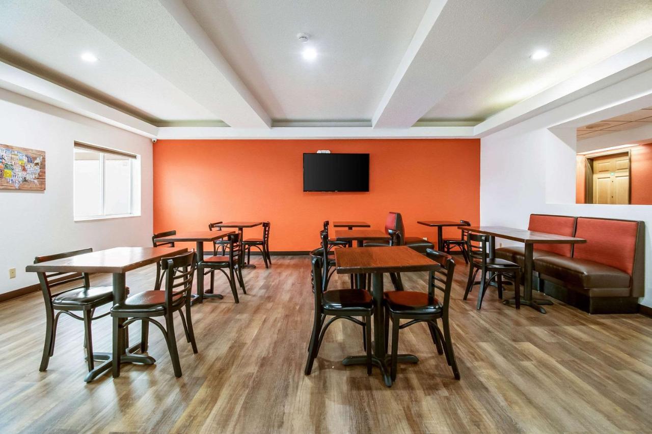 Econo Lodge