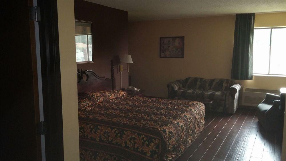 Motel 6 Franklin