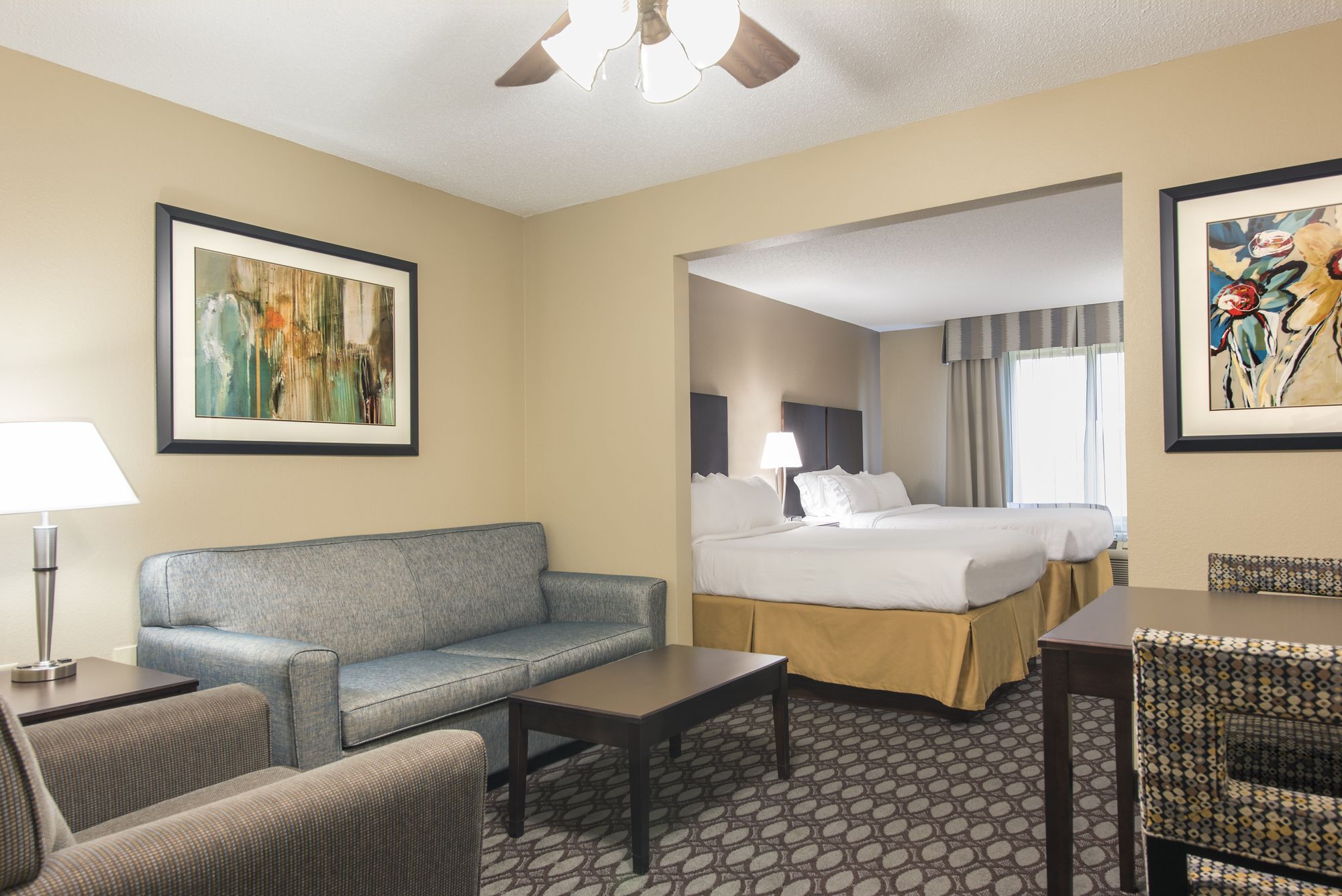 Holiday Inn Express Gas City
