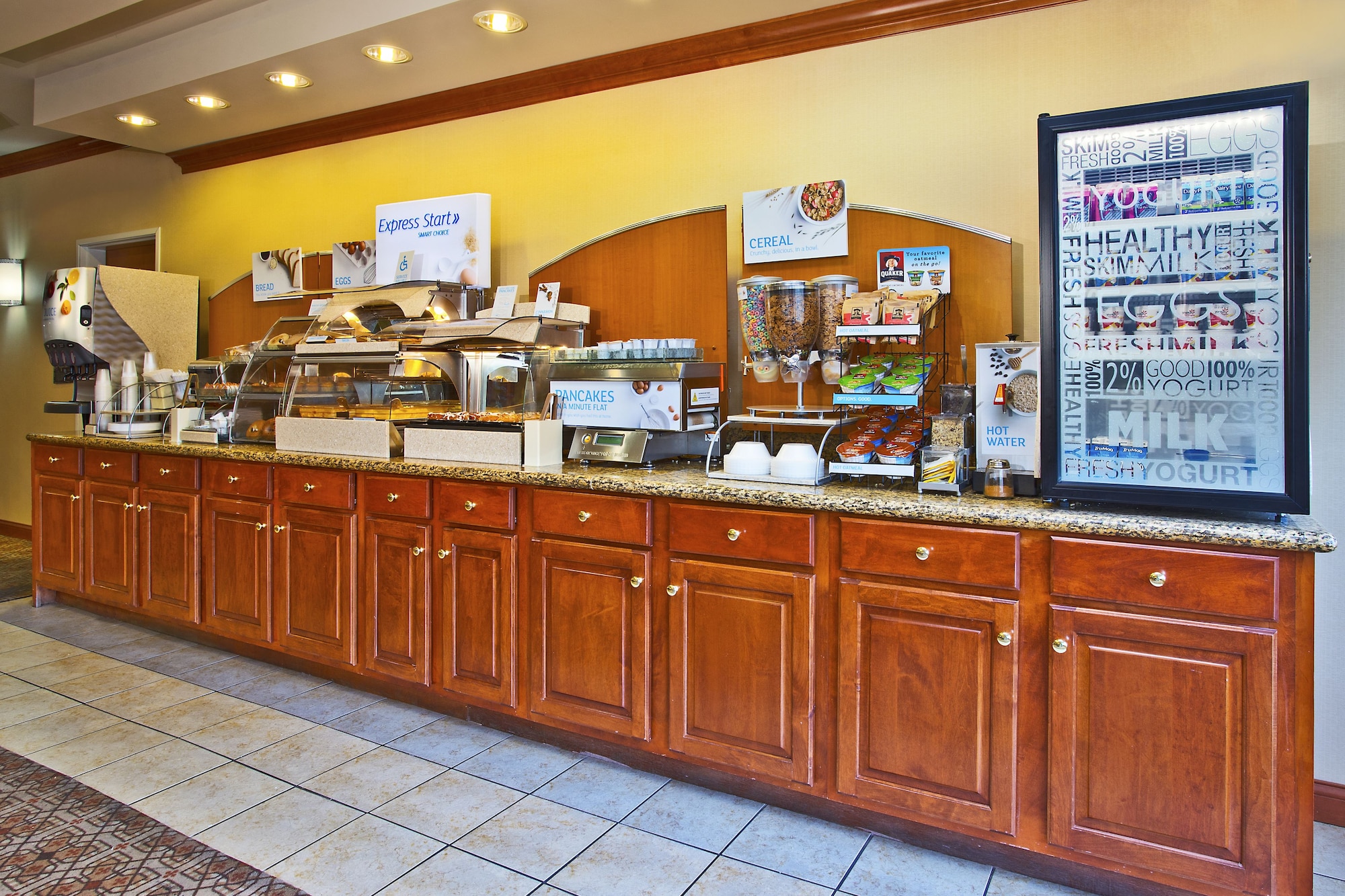 Holiday Inn Express Hotel & Suites Goshen