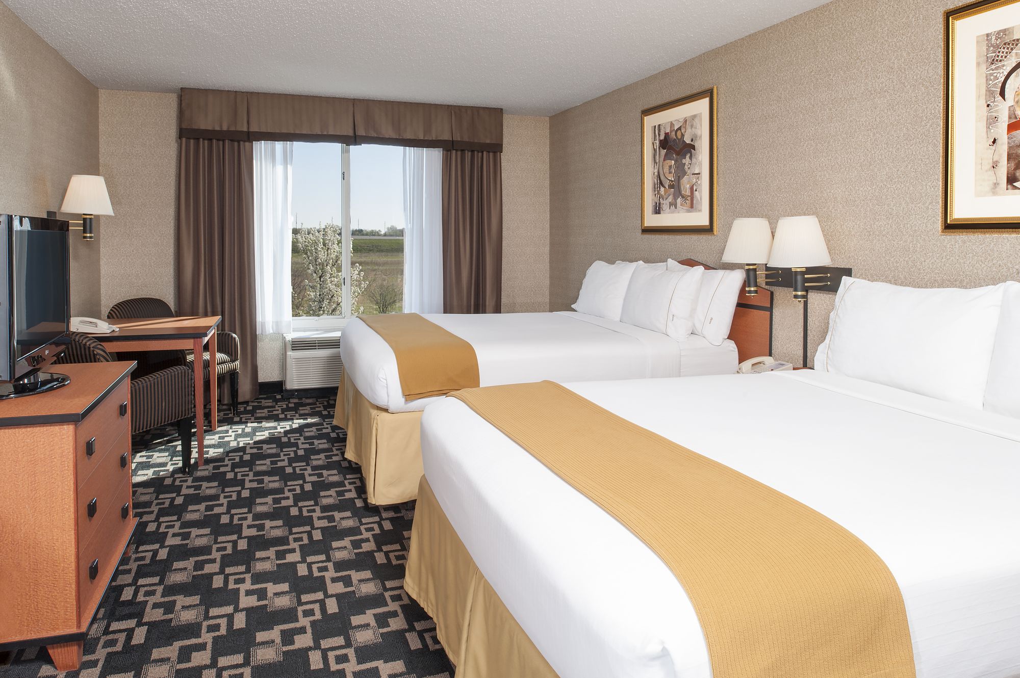 Holiday Inn Express Hotel & Suites Greenwood