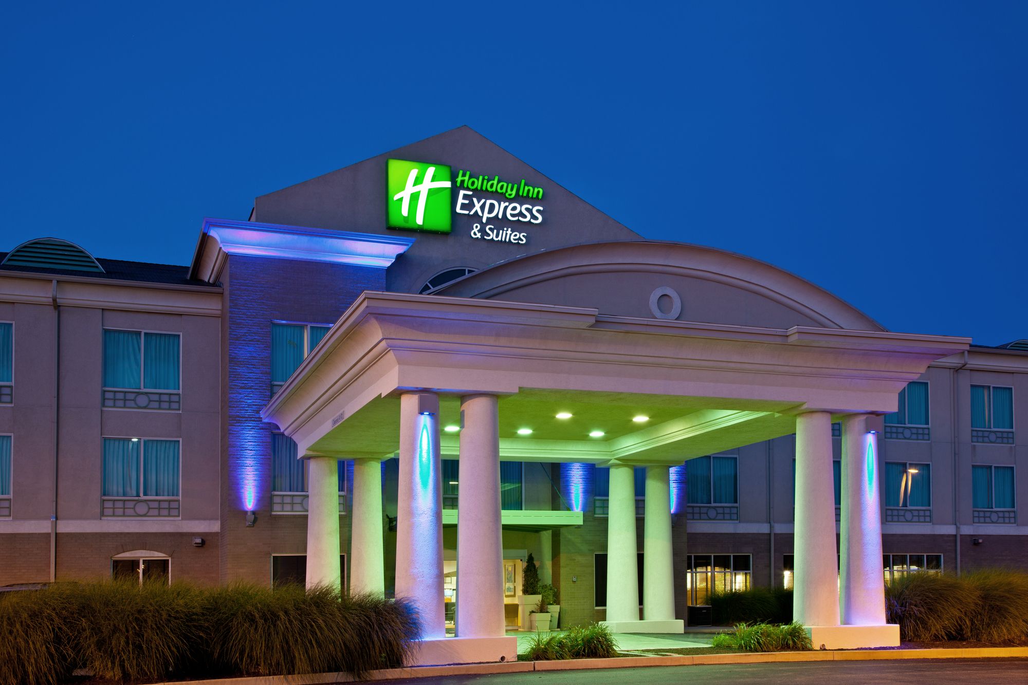 Holiday Inn Express Hotel & Suites Greenwood