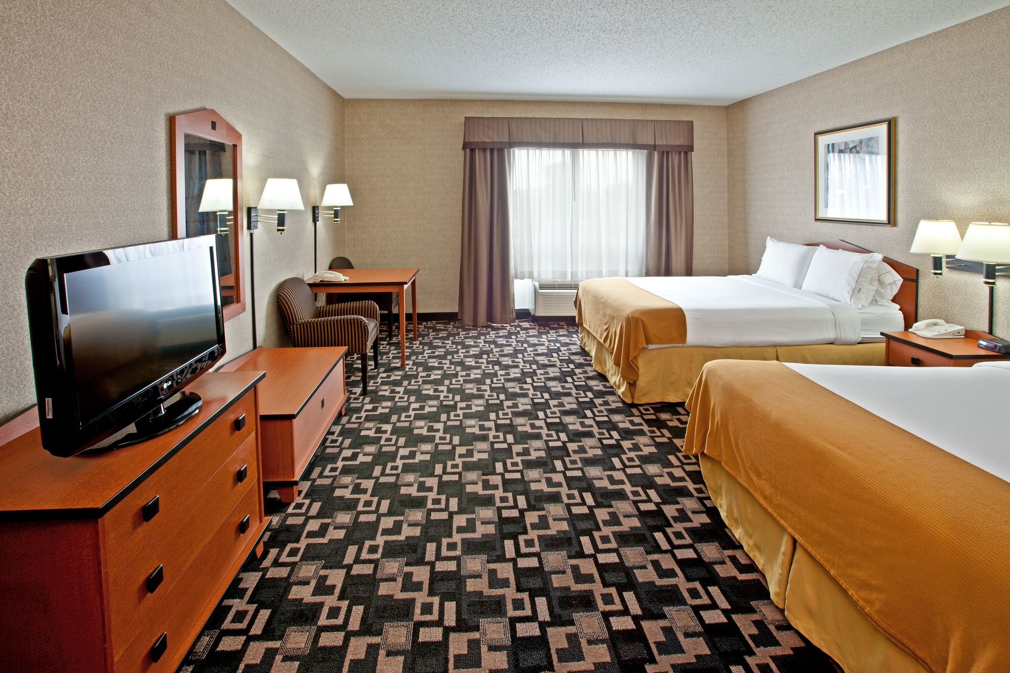Holiday Inn Express Hotel & Suites Greenwood