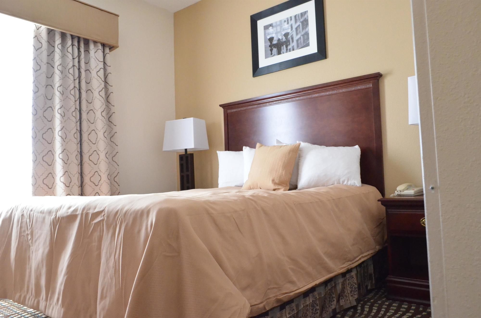 Quality Suites Indianapolis