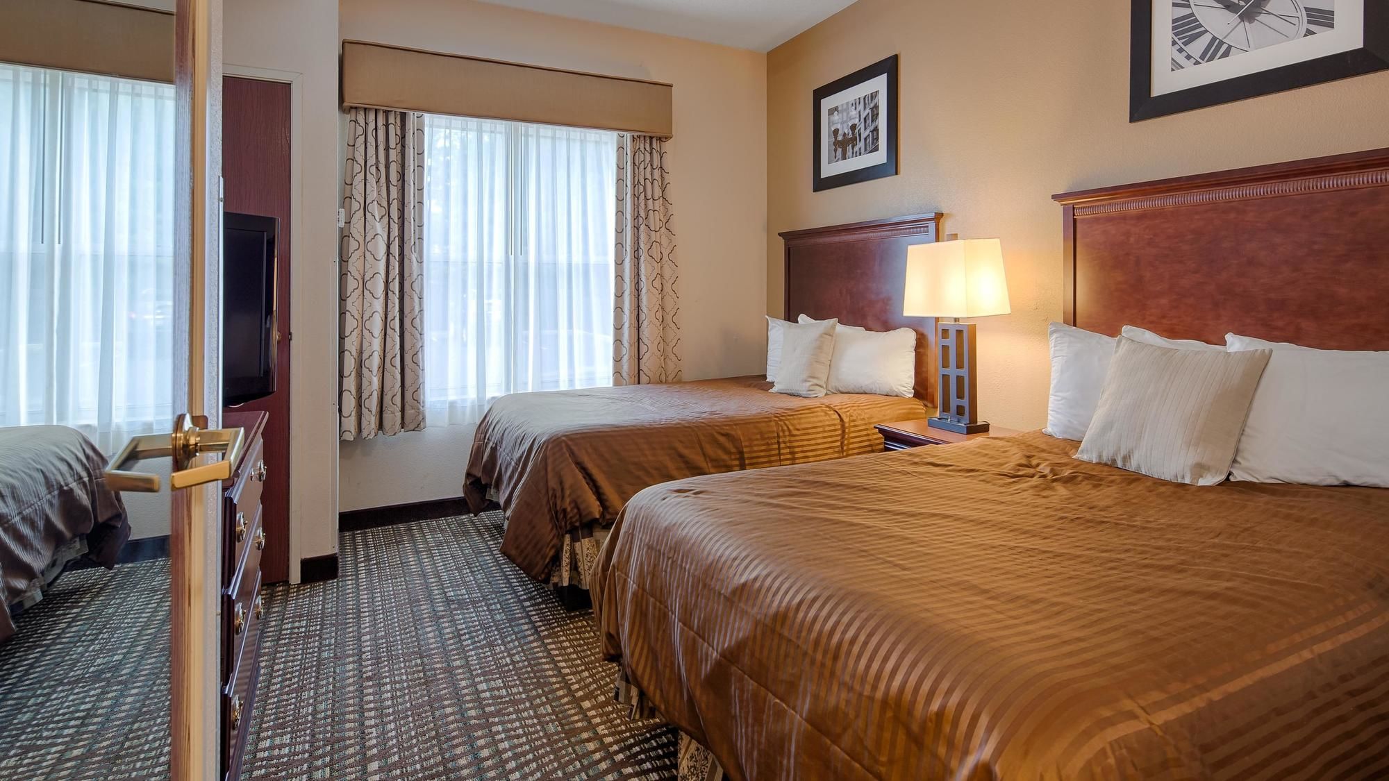 Quality Suites Indianapolis