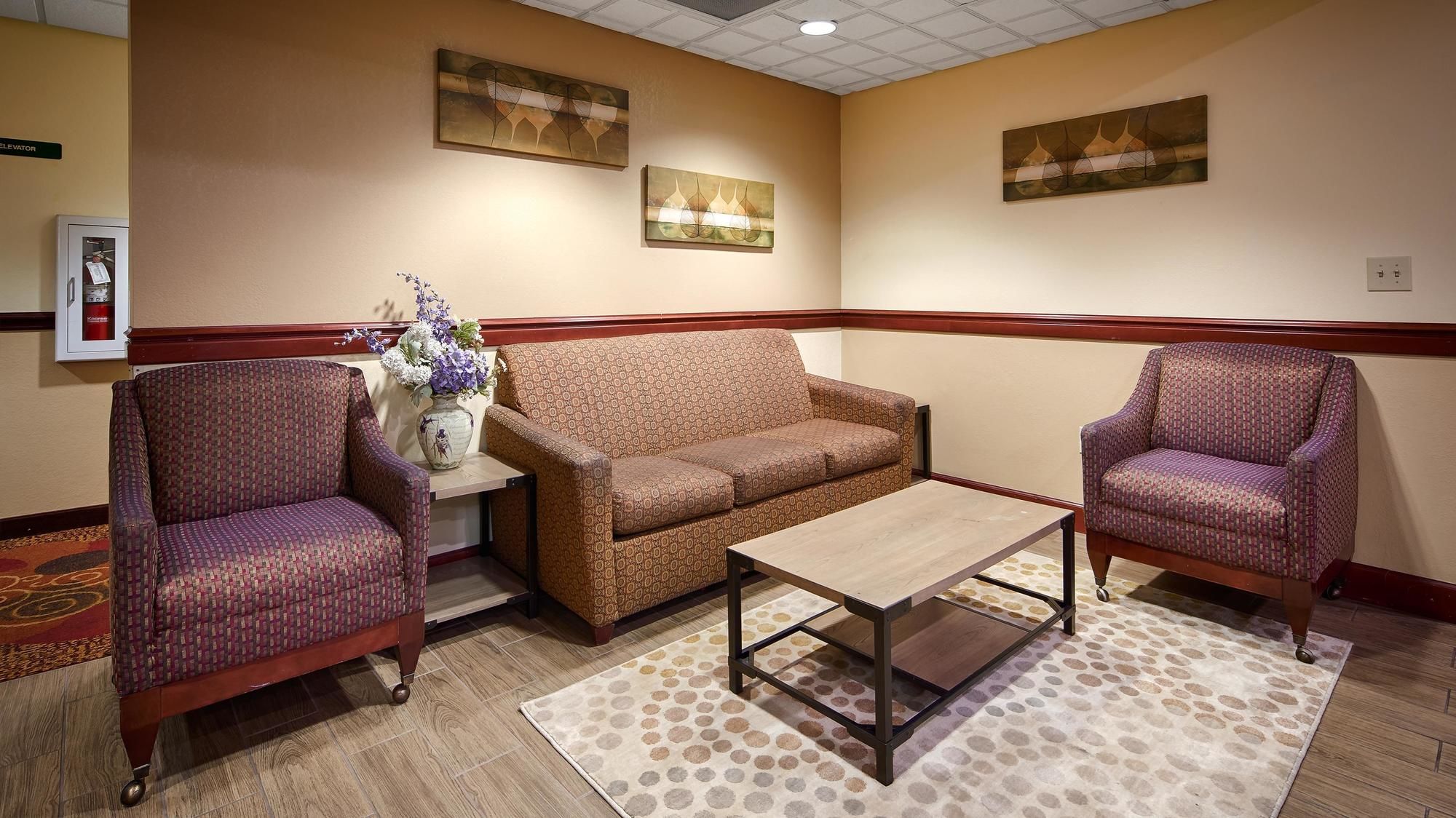 Quality Suites Indianapolis