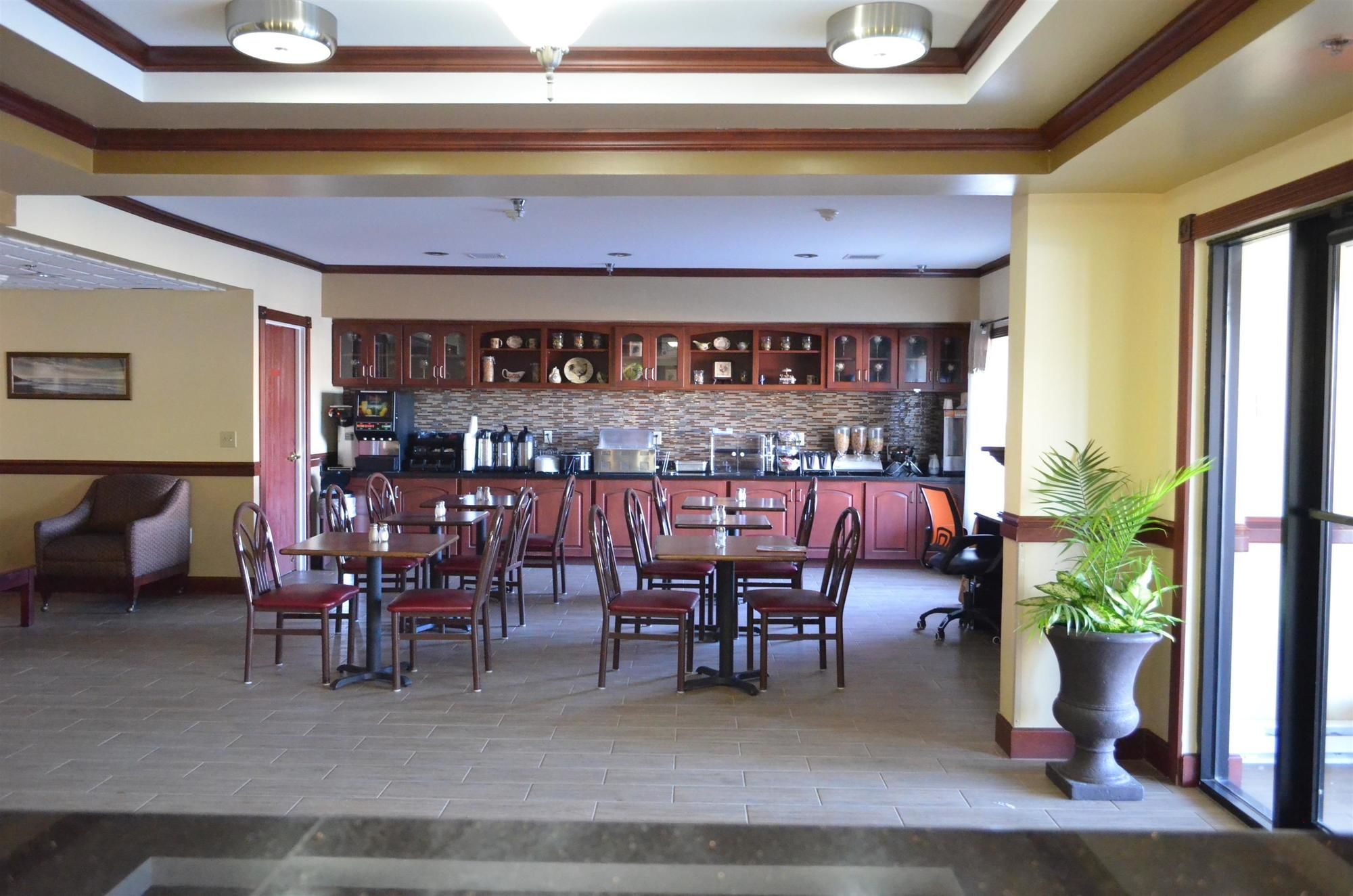 Quality Suites Indianapolis