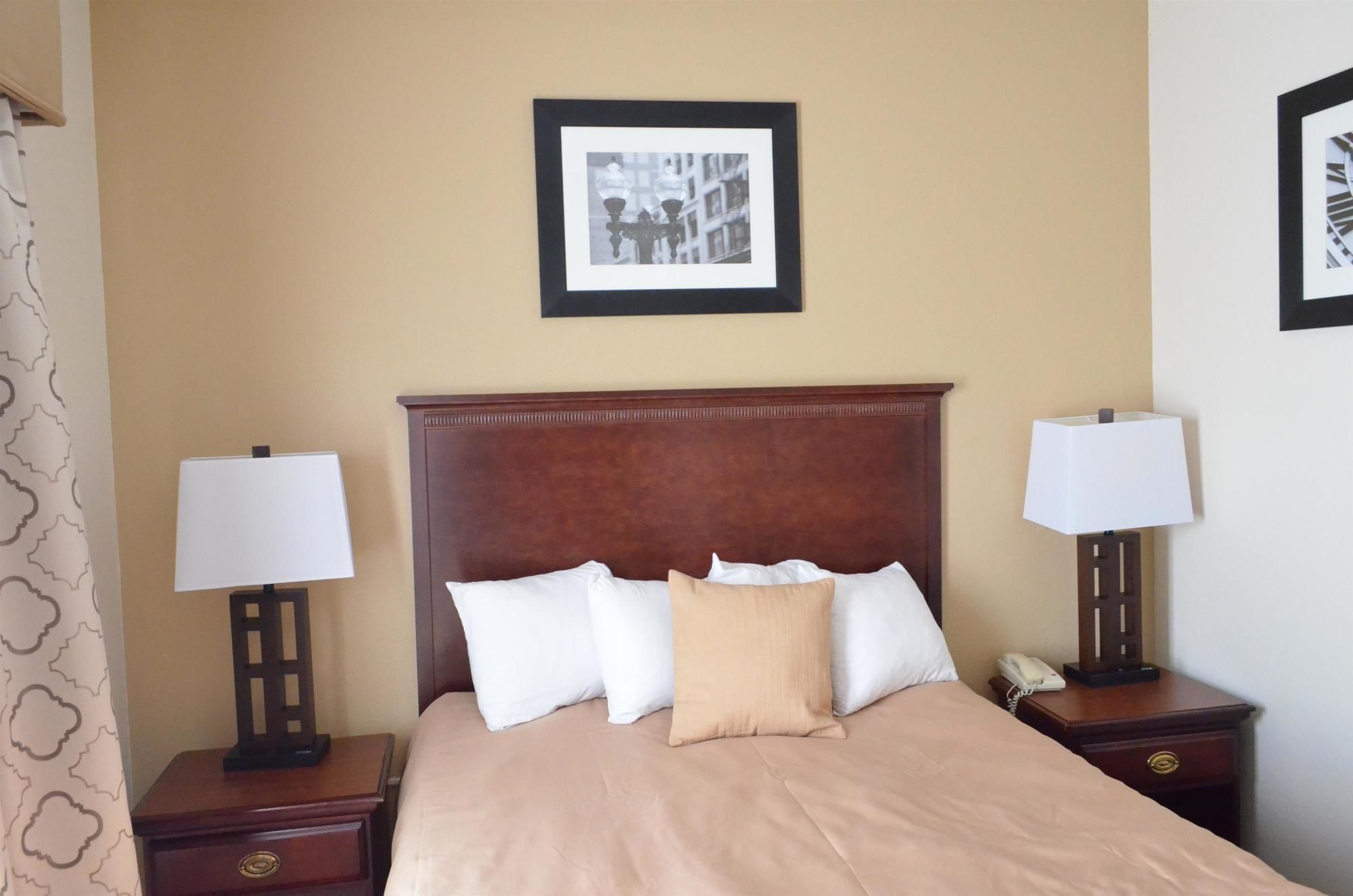 Quality Suites Indianapolis