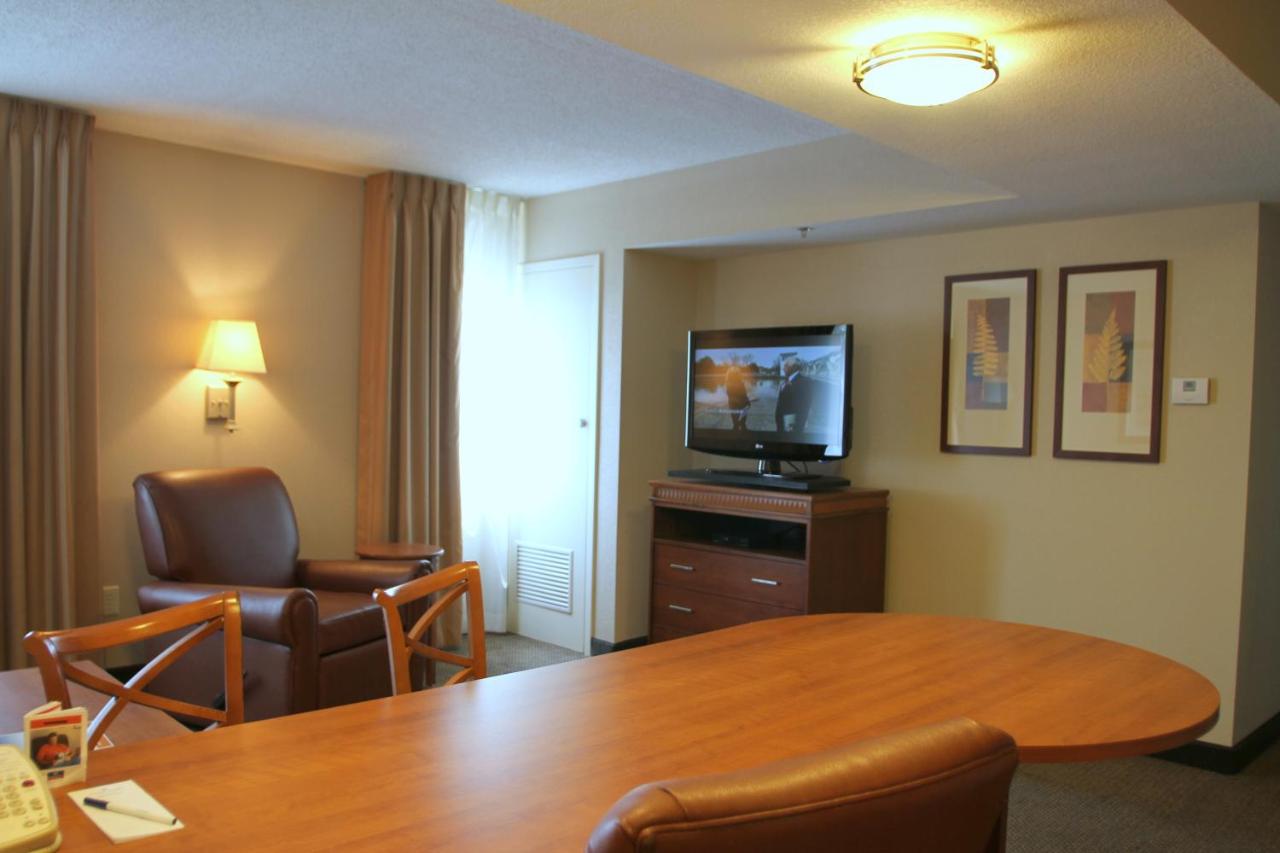 Candlewood Suites Indianapolis Downtown Medical District