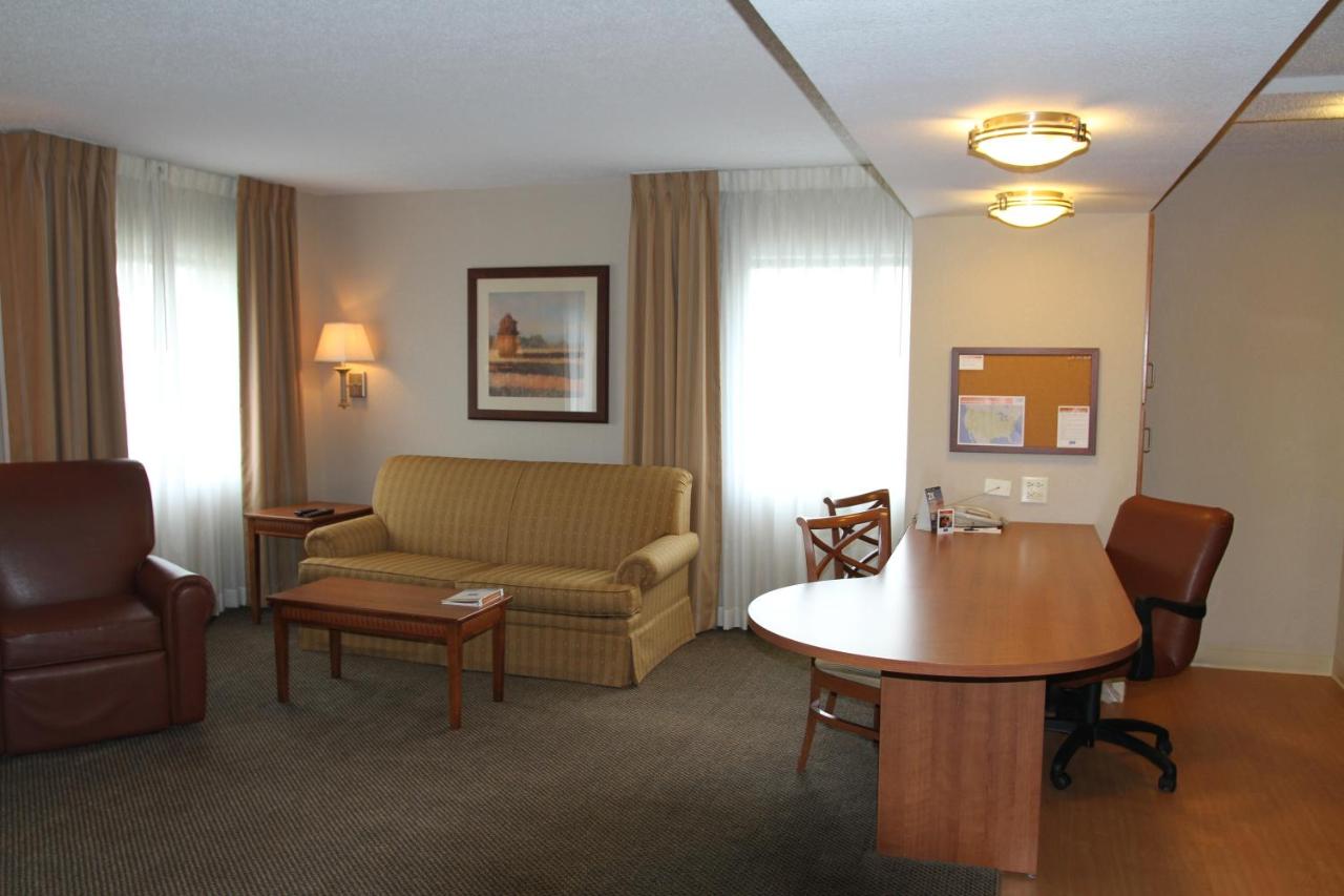 Candlewood Suites Indianapolis Downtown Medical District