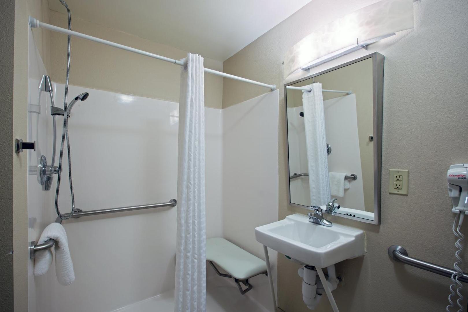 Candlewood Suites Indianapolis Northwest