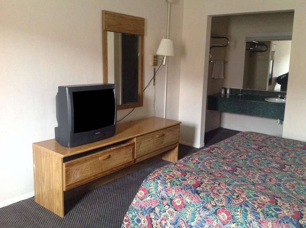 Country Hearth Inn & Suites - Indianapolis