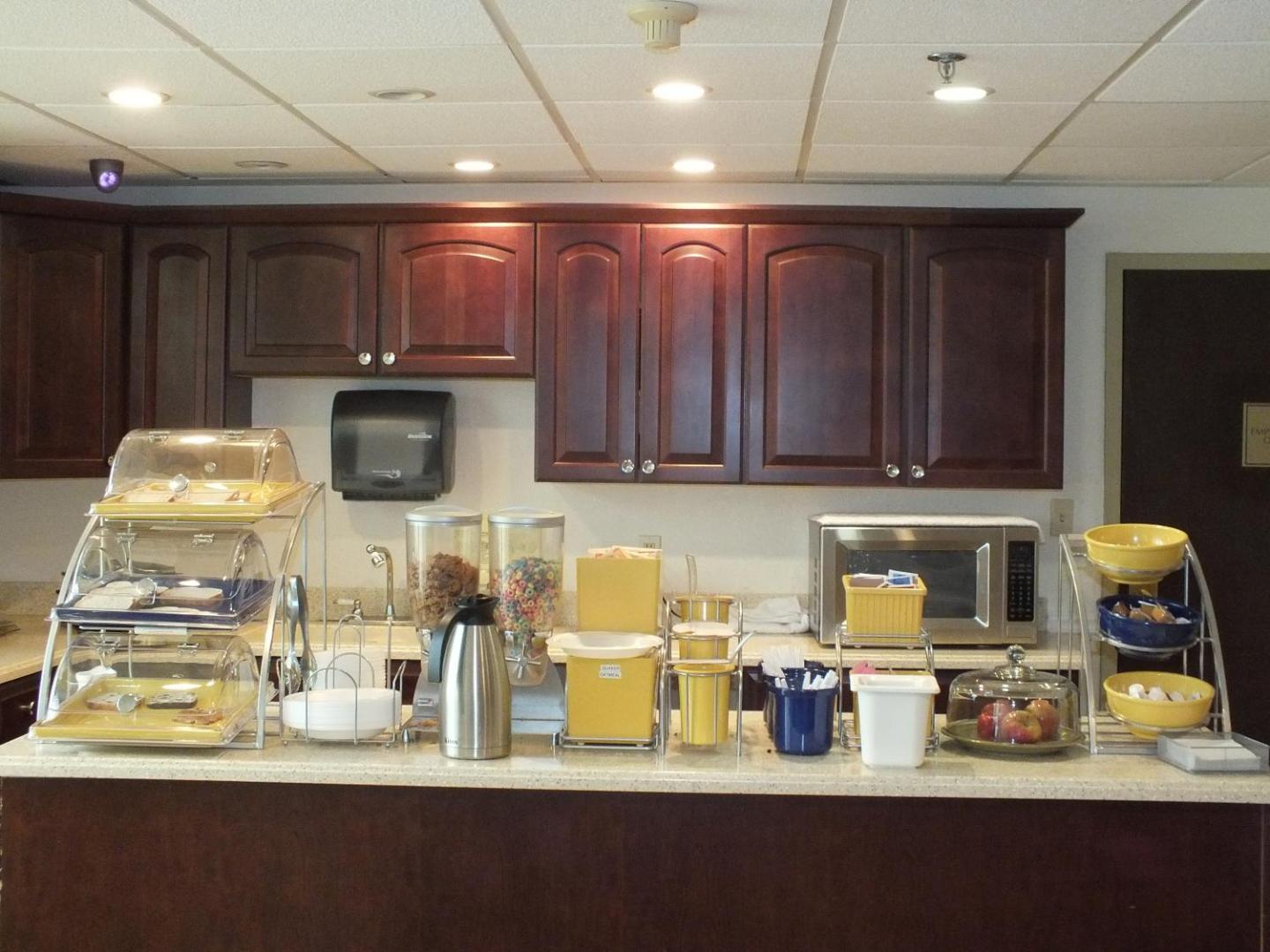 Days Inn by Wyndham Indianapolis Northeast