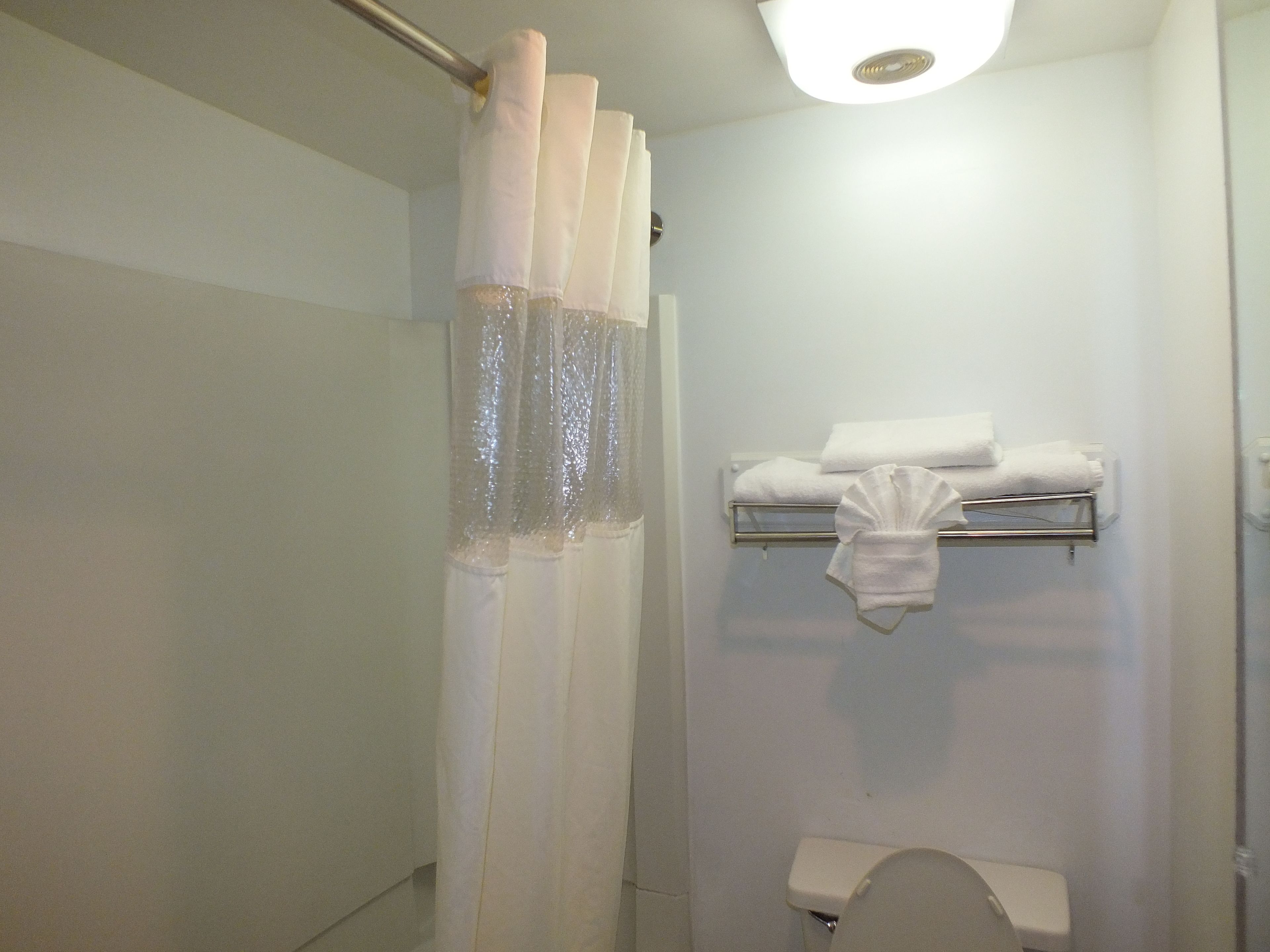 Days Inn by Wyndham Indianapolis Northeast