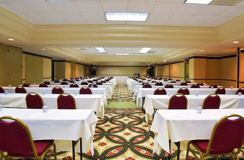 Embassy Suites by Hilton Indianapolis North