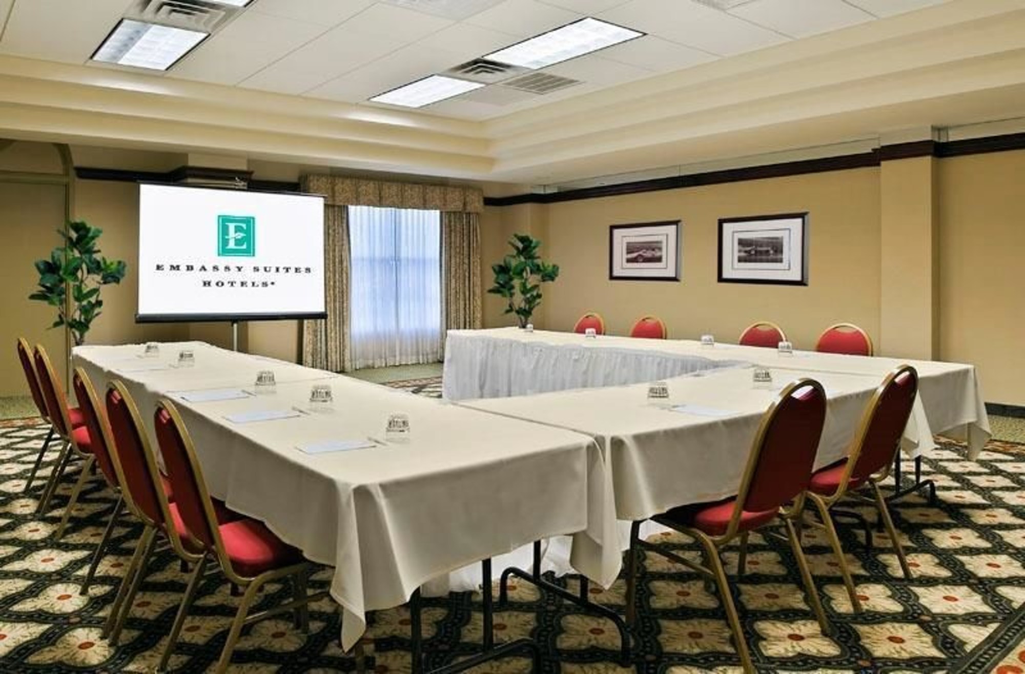 Embassy Suites by Hilton Indianapolis North